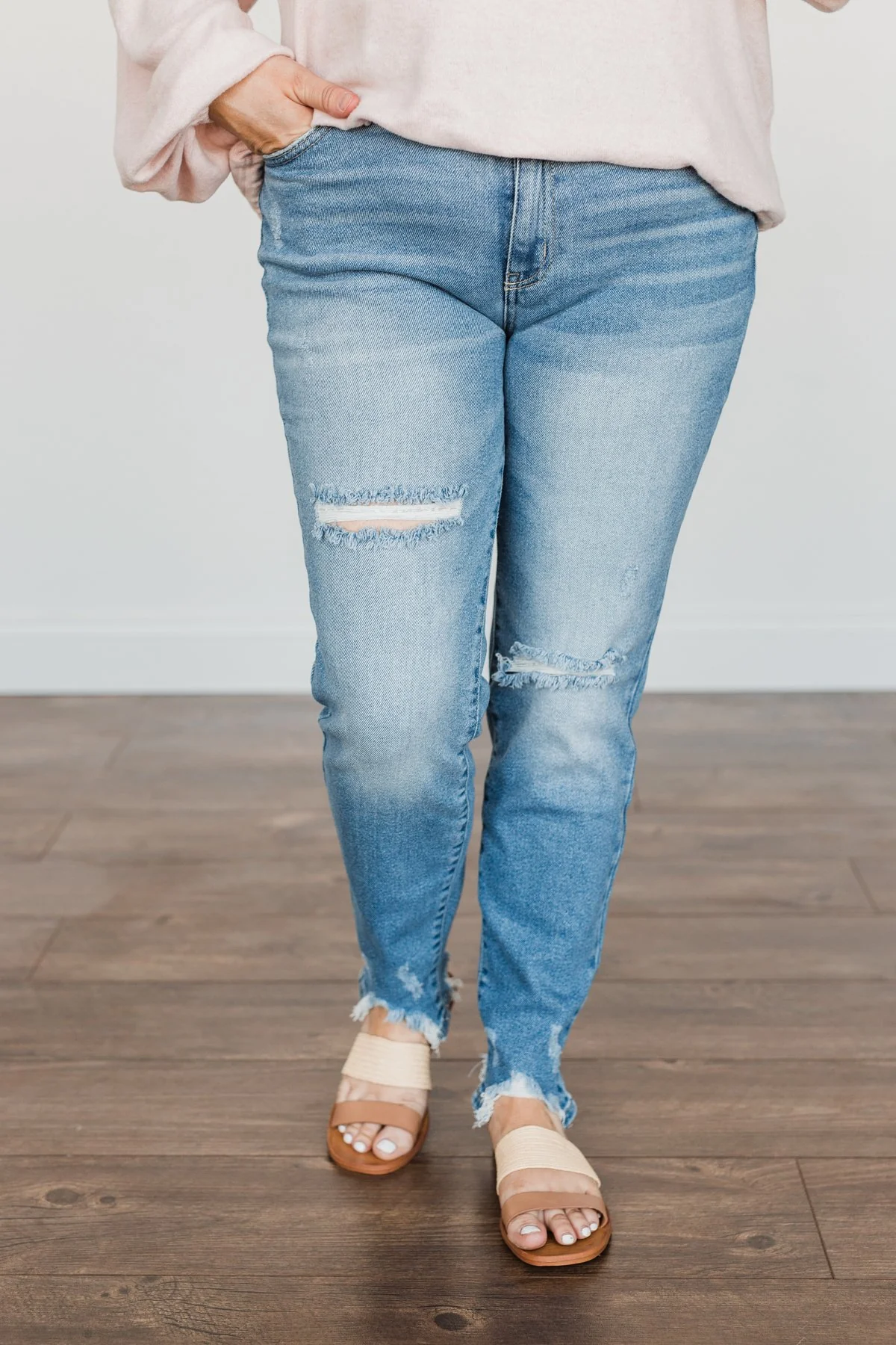 KanCan Distressed Skinny Jeans- Helen Wash - Image 4