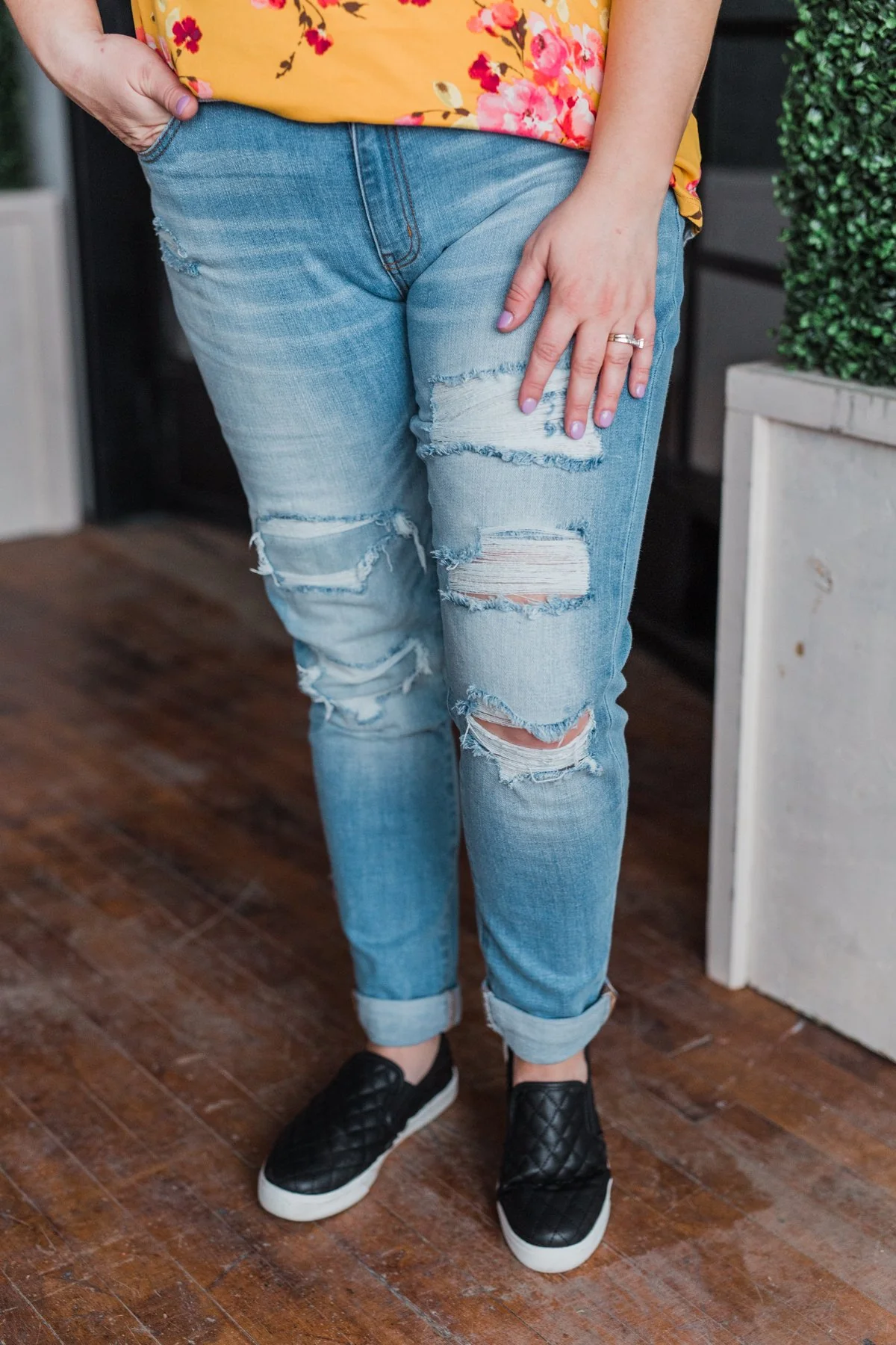 KanCan Distressed Skinny Jeans- Rosalie Wash - Image 5