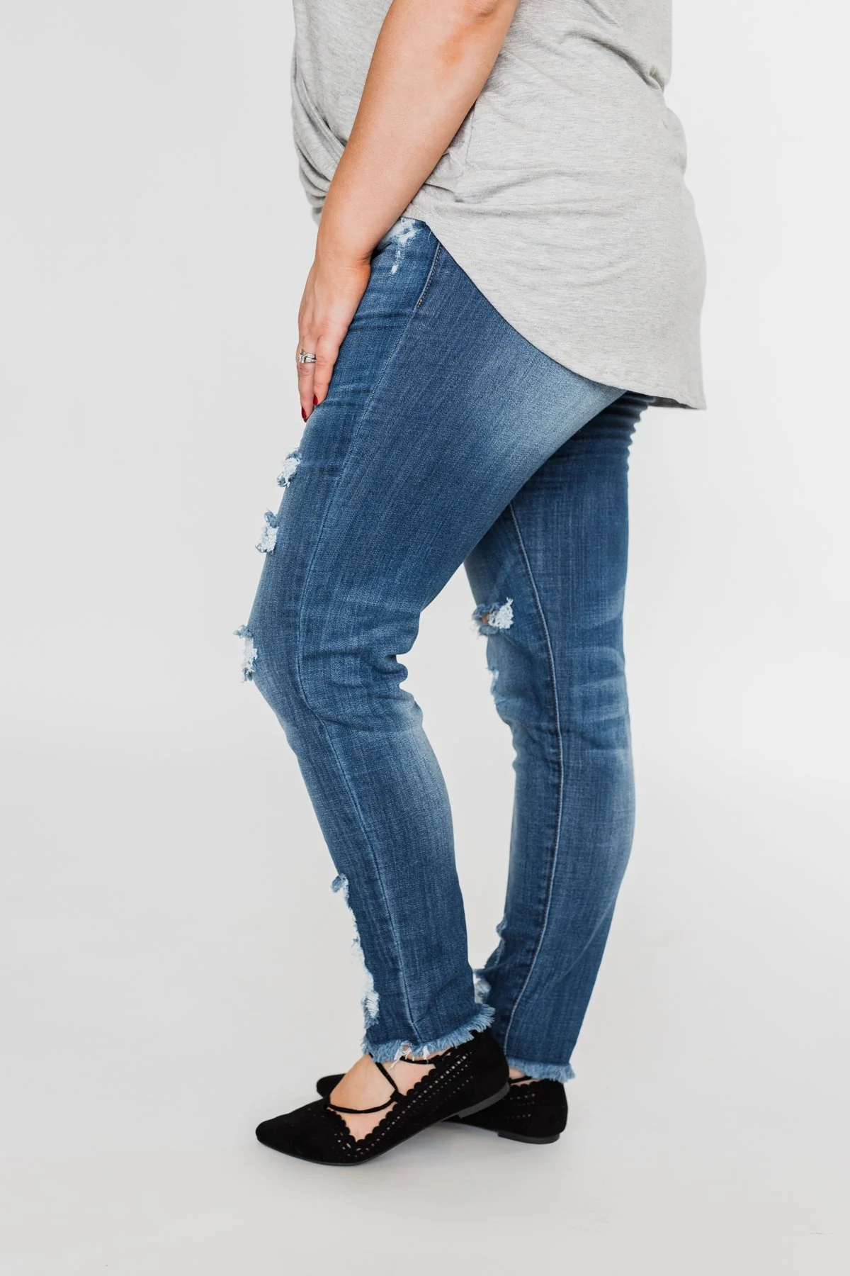 KanCan Distressed Skinny Jeans- Sammy Wash - Image 4