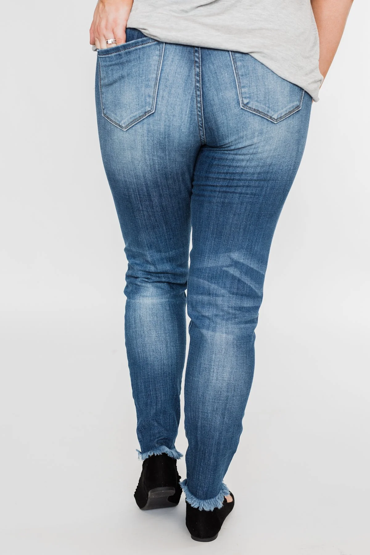 KanCan Distressed Skinny Jeans- Sammy Wash - Image 5
