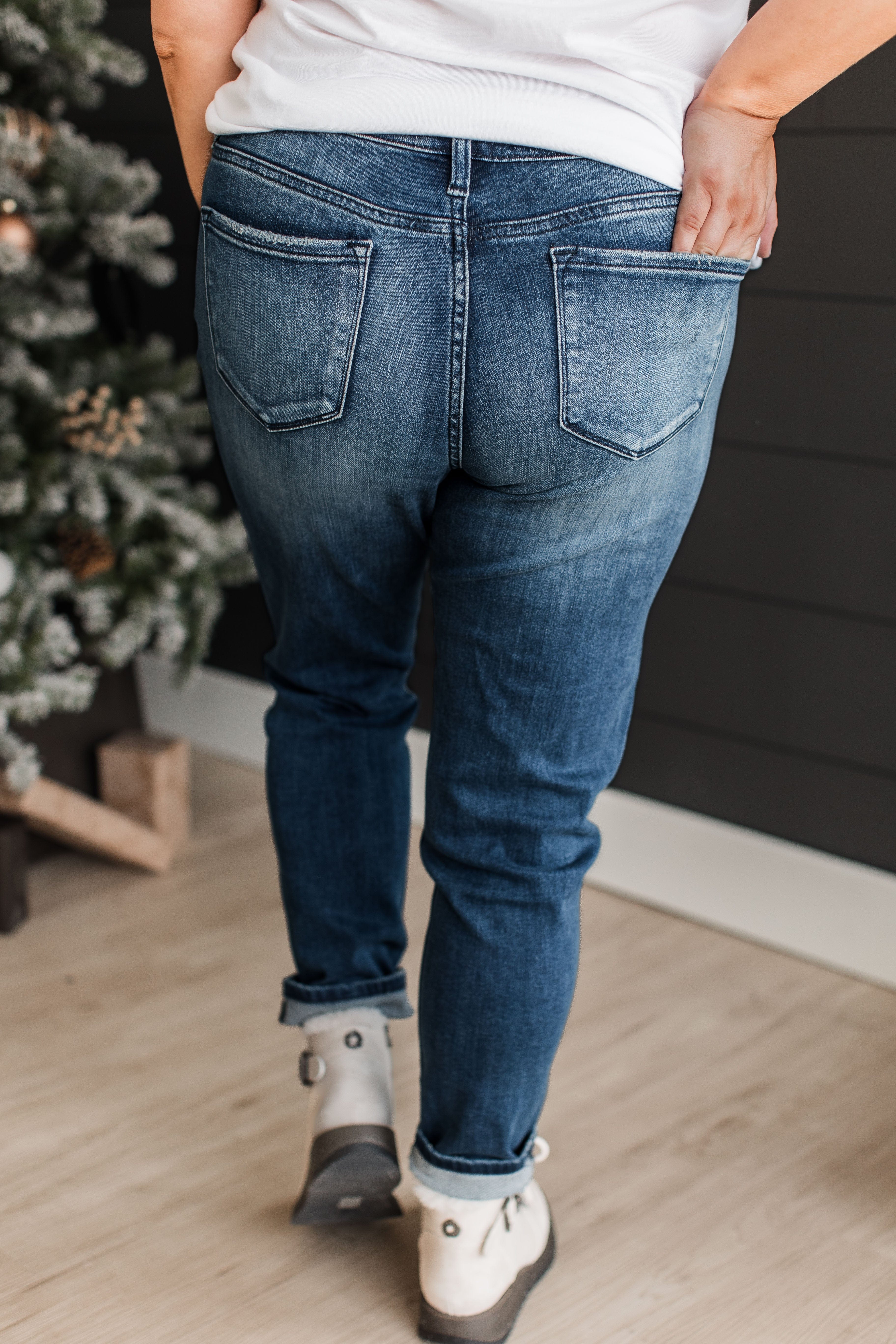 KanCan Mid-Rise Ankle Skinny Jeans- Estelle Wash - Image 9