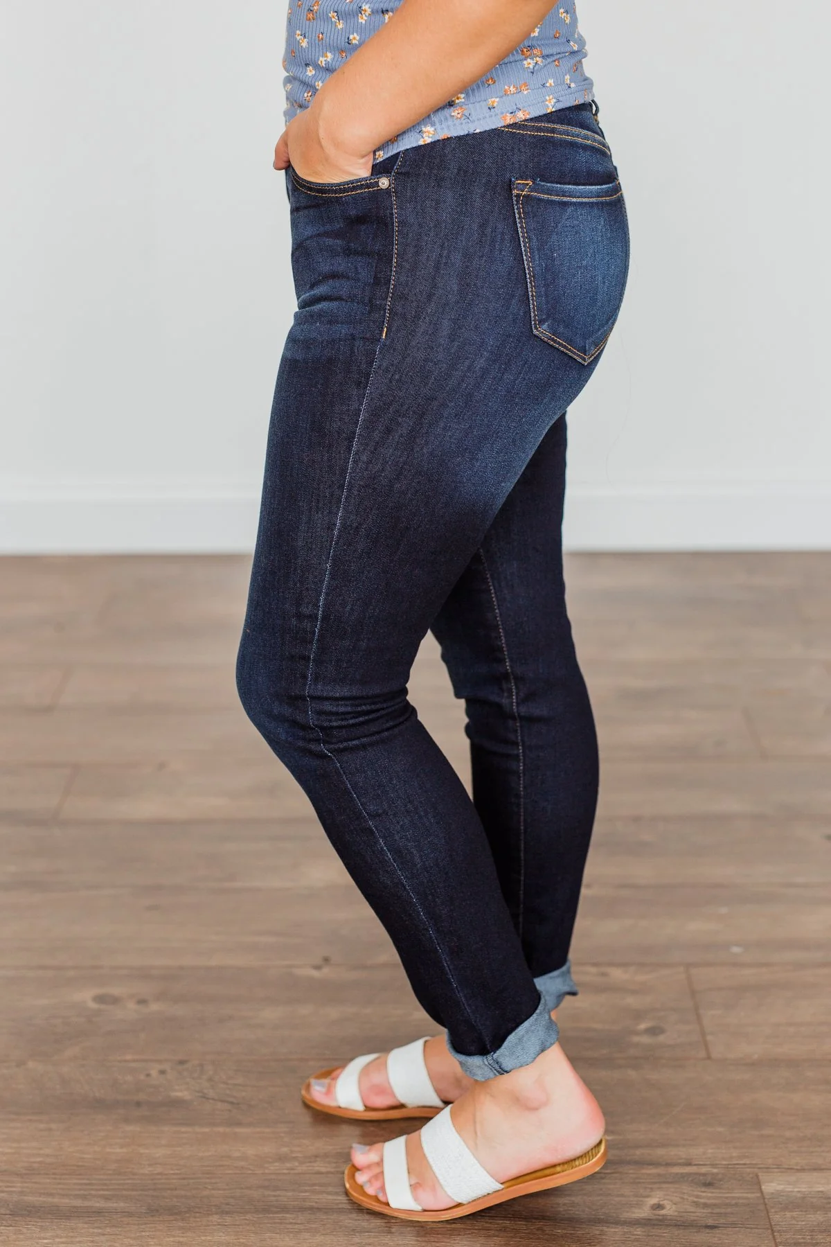 KanCan Mid-Rise Skinny Jeans- Christine Wash - Image 10