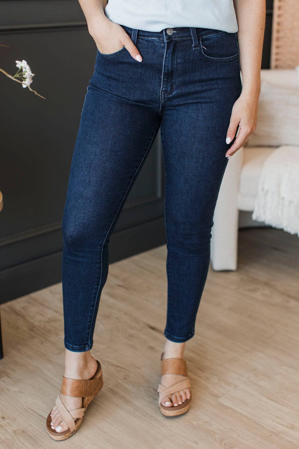 KanCan Skinny Jeans- Hollis Wash - Image 3