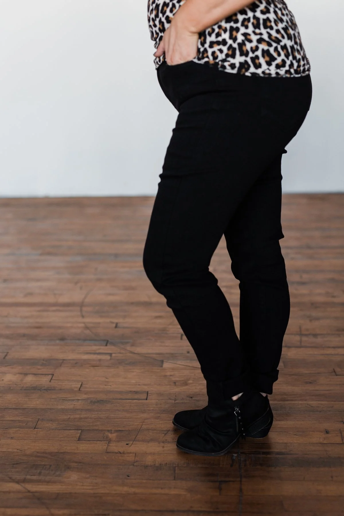 KanCan Skinny Jeans- Mindy Wash - Image 9