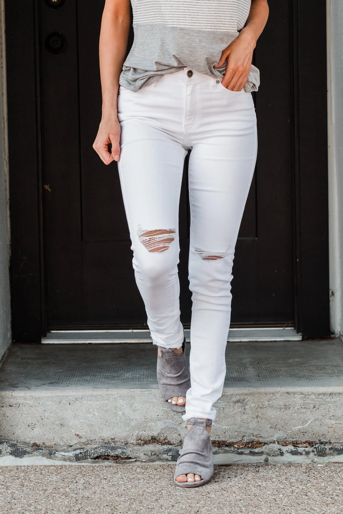 KanCan Skinny Jeans- Rene Wash - Image 2
