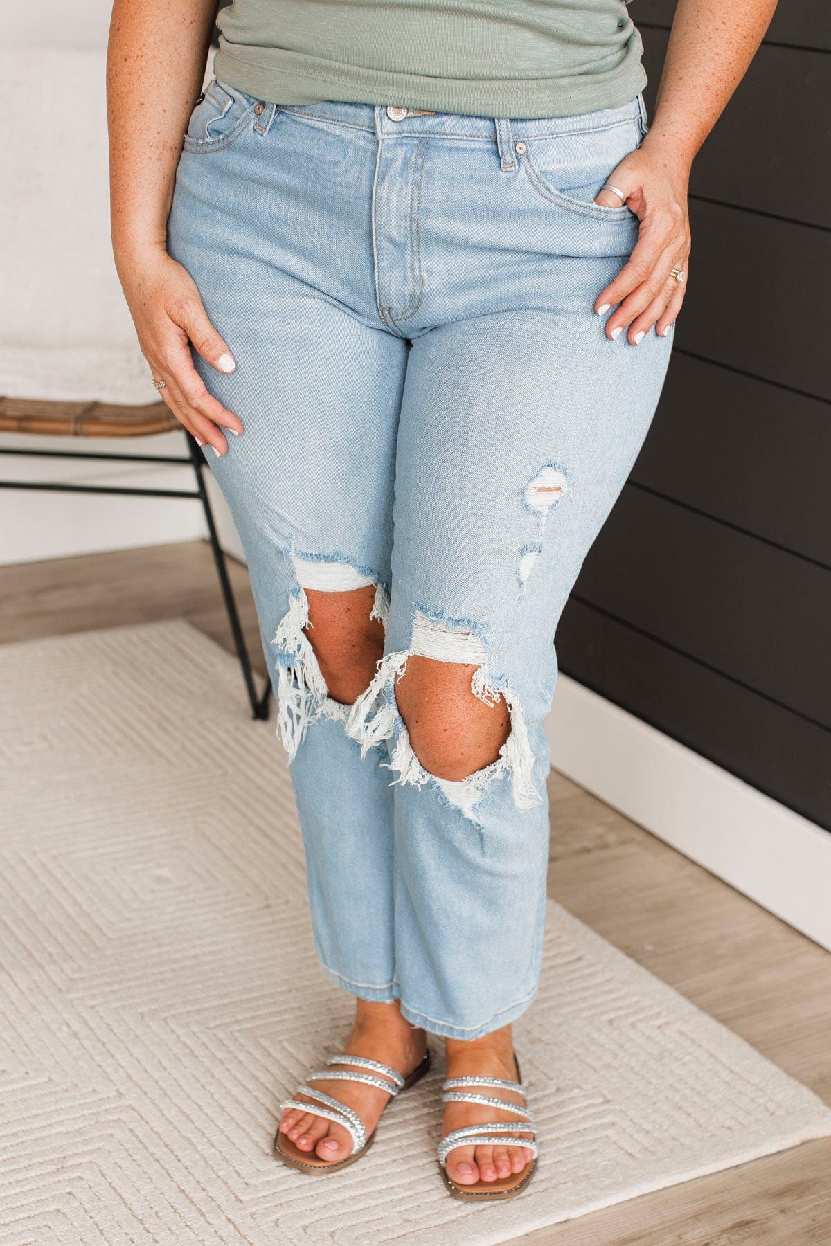 KanCan Slim Straight Jeans- Odette Wash - Image 2