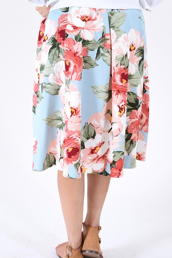 Keeping Up with Cute Floral Skirt - Image 4