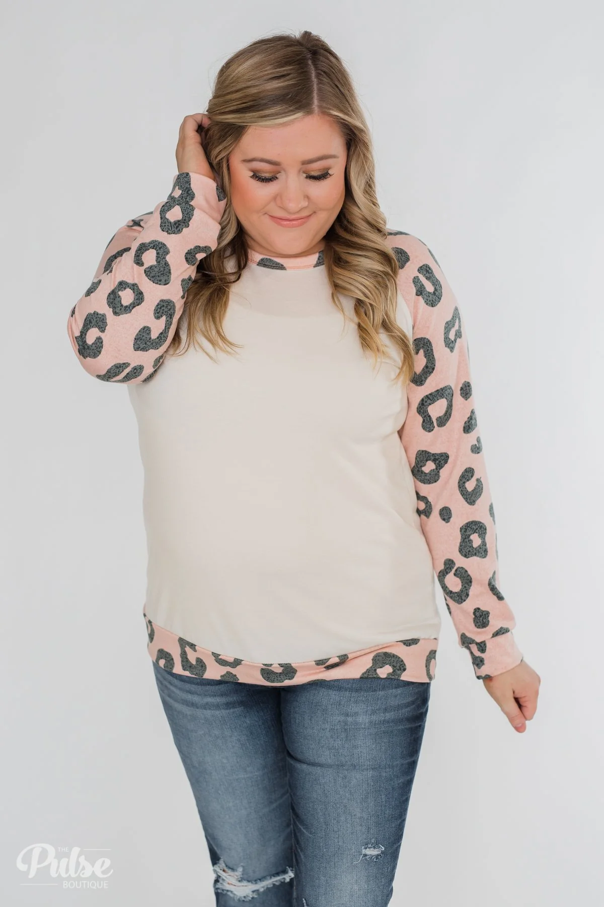 Leopard Raglan Long Sleeve Top- Blush Pink - Image 4