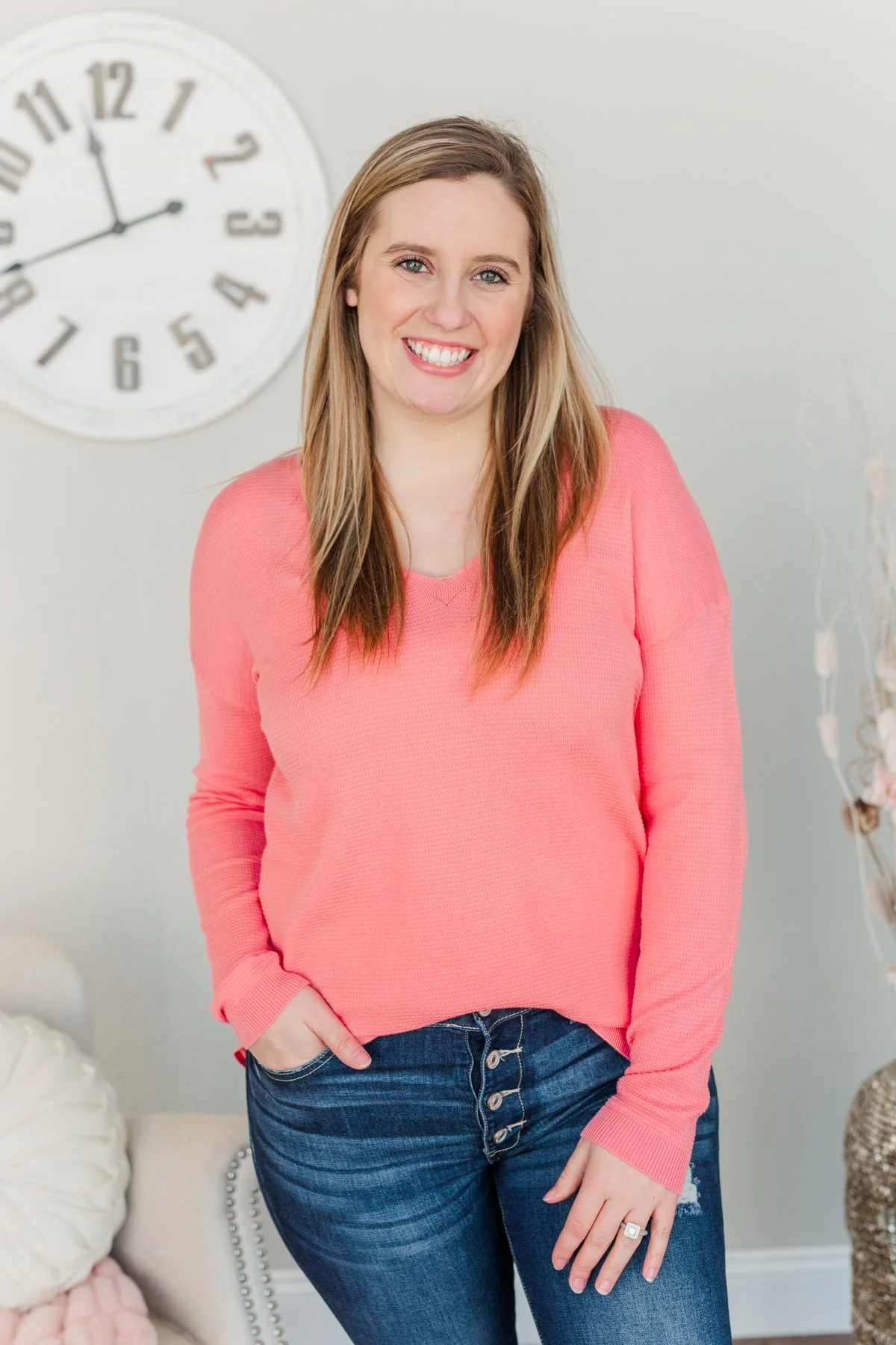 Life In Full Bloom V-Neck Knit Top- Coral - Image 3