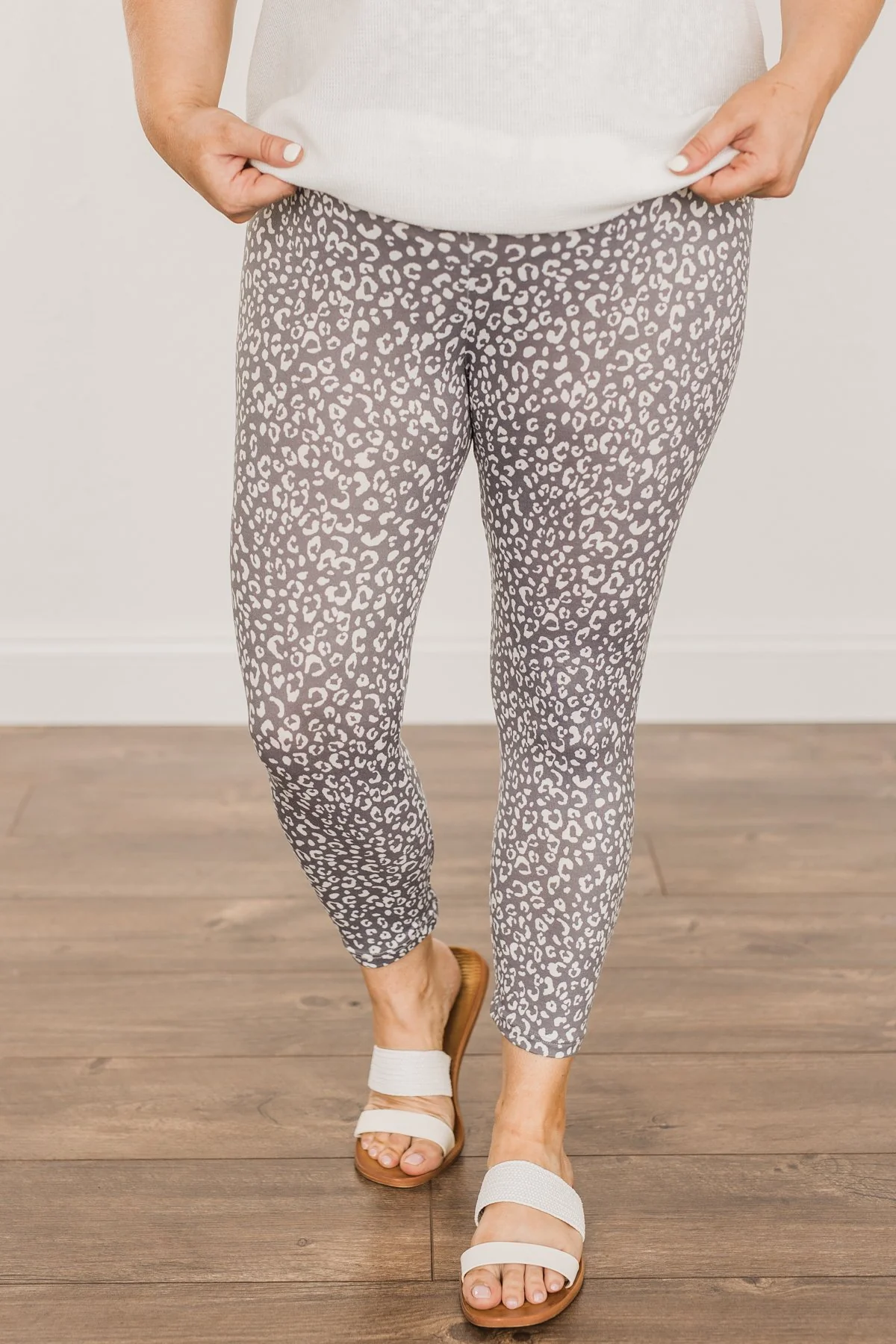 Live For The Day Cropped Leopard Leggings- Charcoal - Image 2