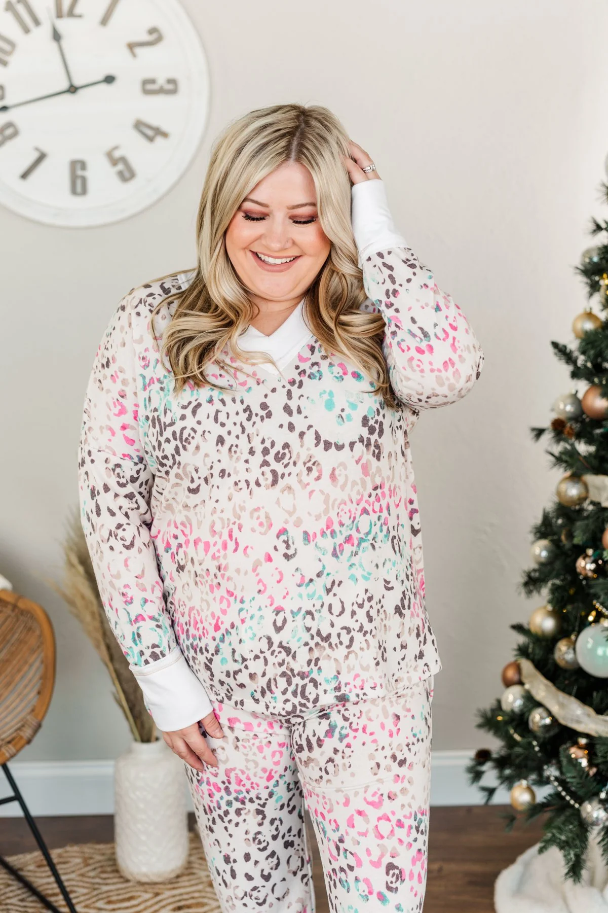 Living It Up Long Sleeve Lounge Top- Cream & Multi-Color - Image 3