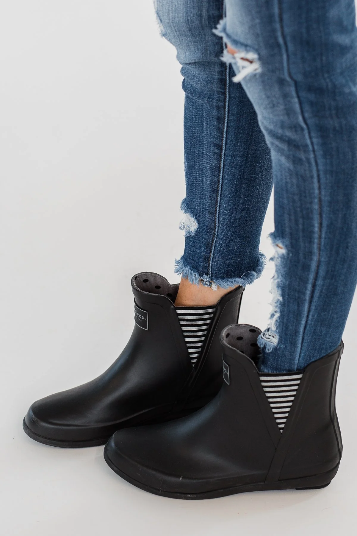 London Fog Piccadilly Rain Booties- Black - Image 2