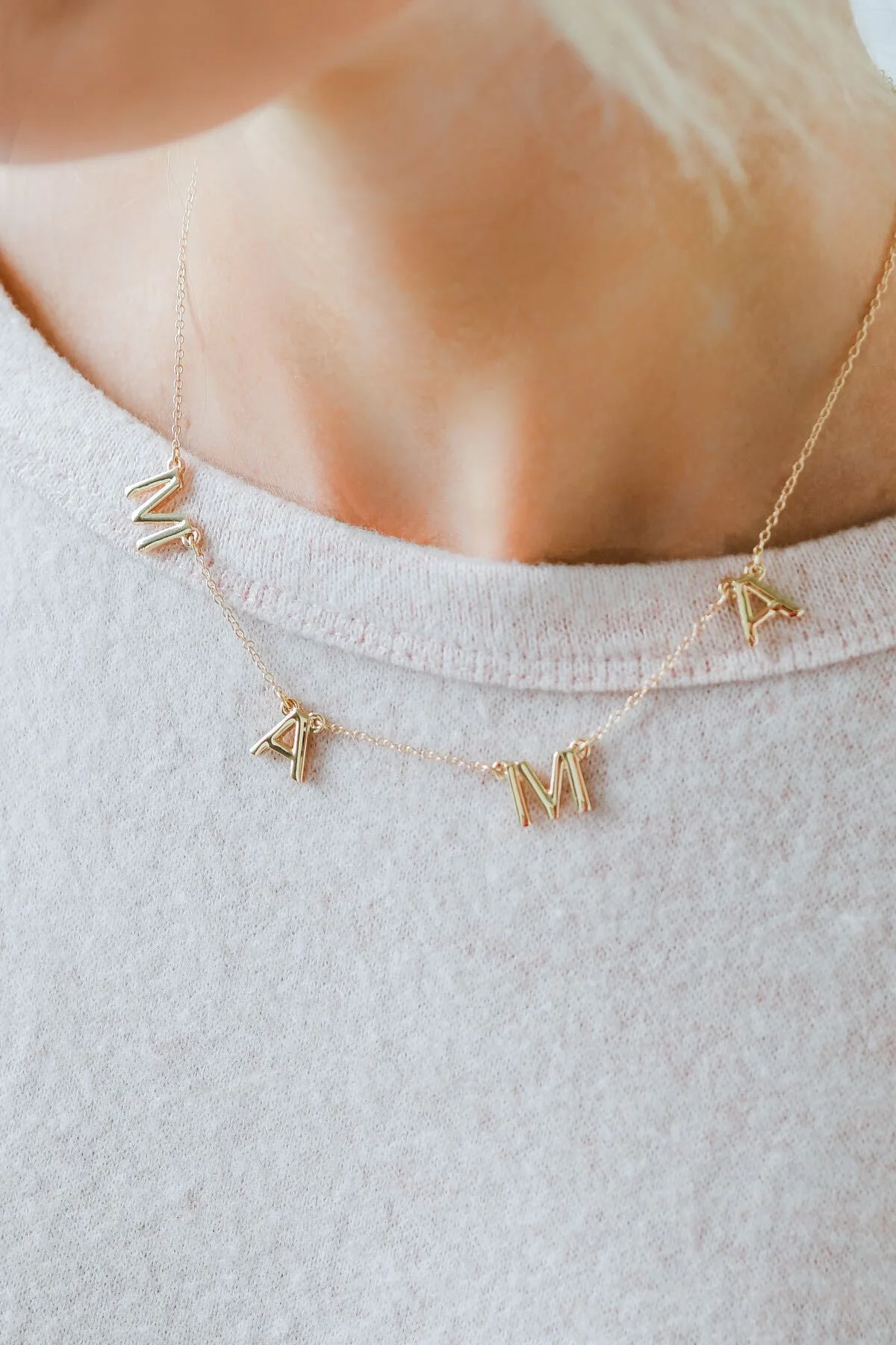 Lovely "Mama" Charm Necklace- Gold