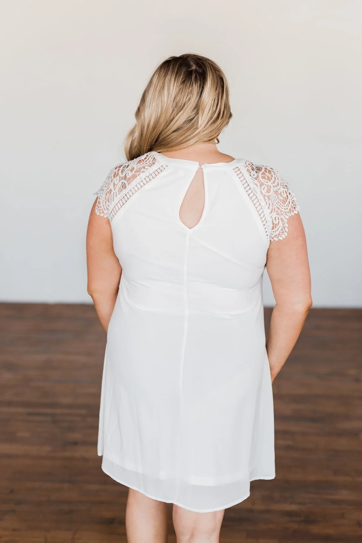 Love's On Time Shapeless Dress- White - Image 8