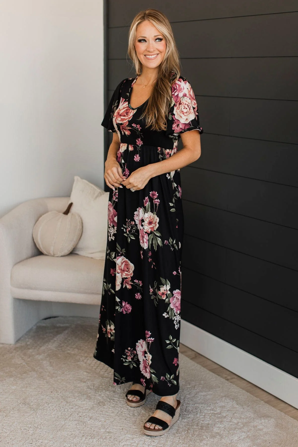 Major Moment Floral Maxi Dress- Black - Image 2