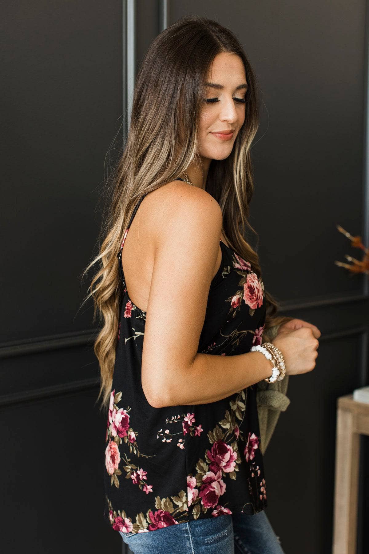 Make It Marvelous Floral Tank Top- Black - Image 5