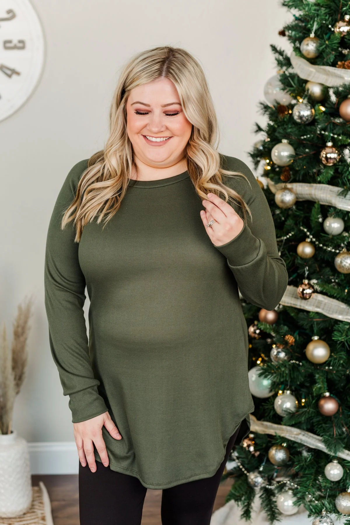 Meet In The Middle Knit Tunic Top- Olive - Image 3