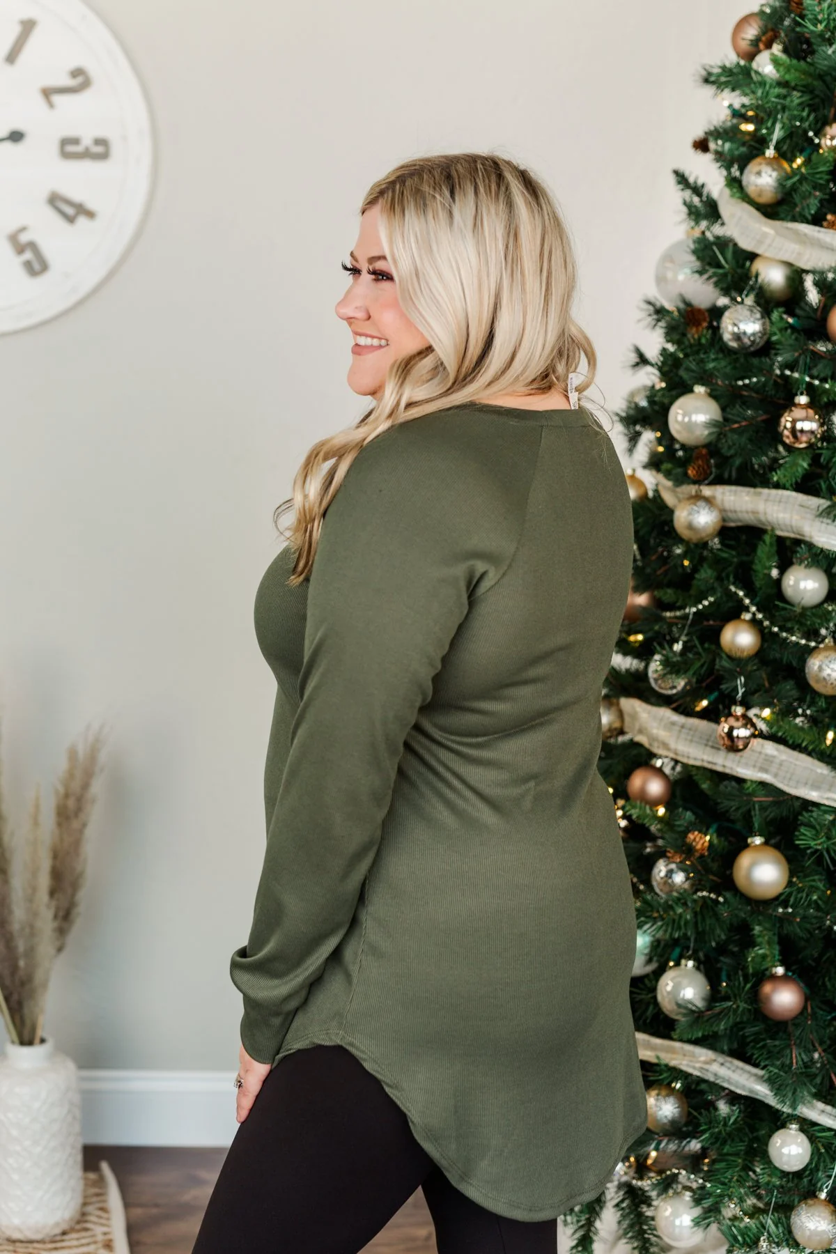 Meet In The Middle Knit Tunic Top- Olive - Image 6