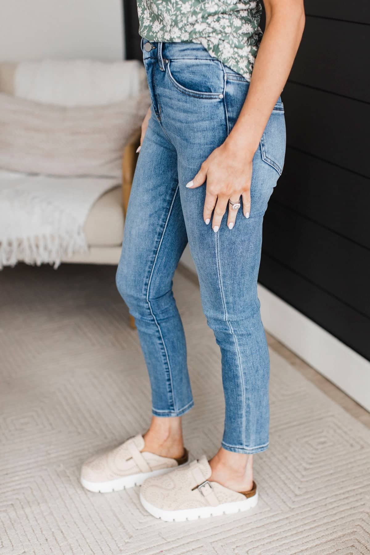Mica Denim Skinny Jeans- Ryder Wash - Image 4