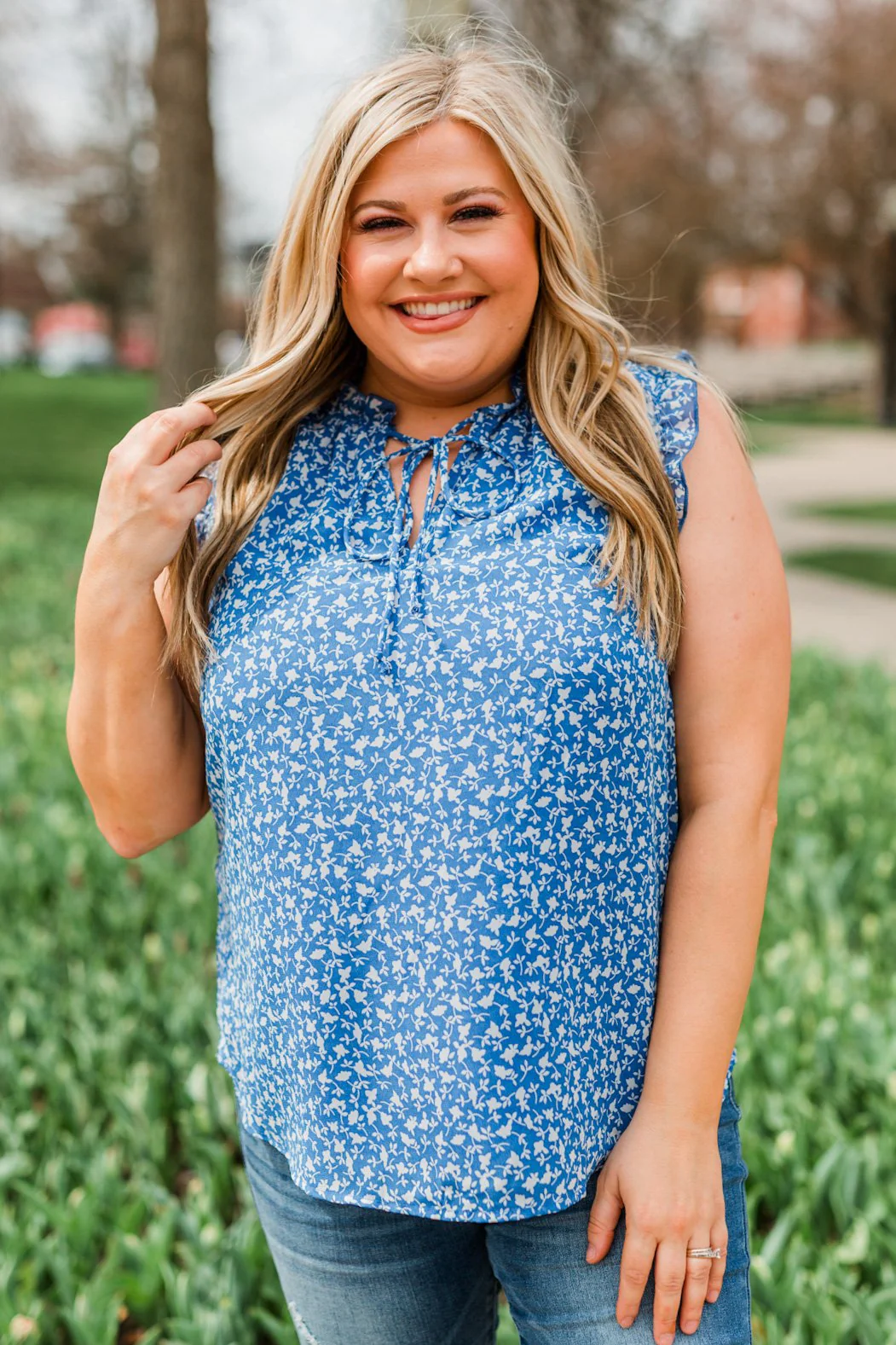 Moonlight Melodies Floral Sleeveless Blouse- Cobalt Blue - Image 4