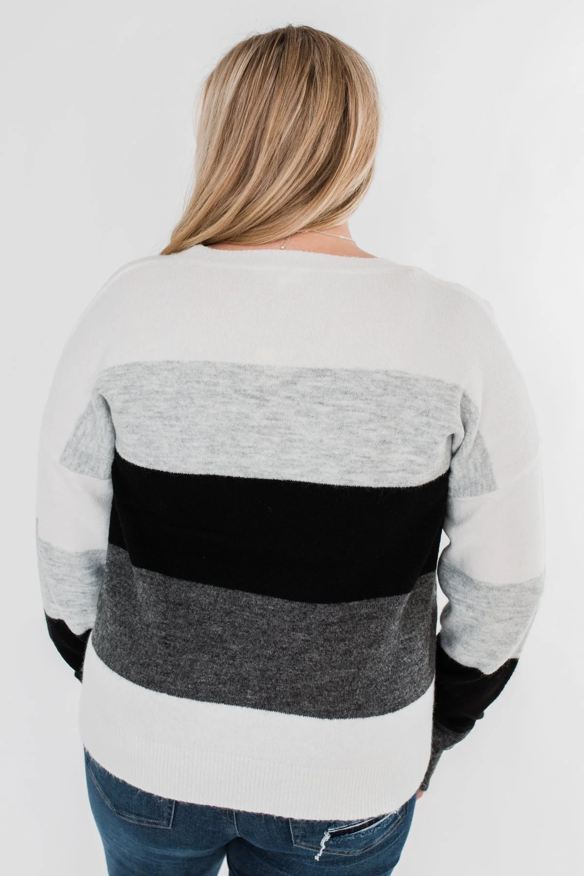 Mountain Getaway Color Block Sweater- Onyx Tones - Image 11