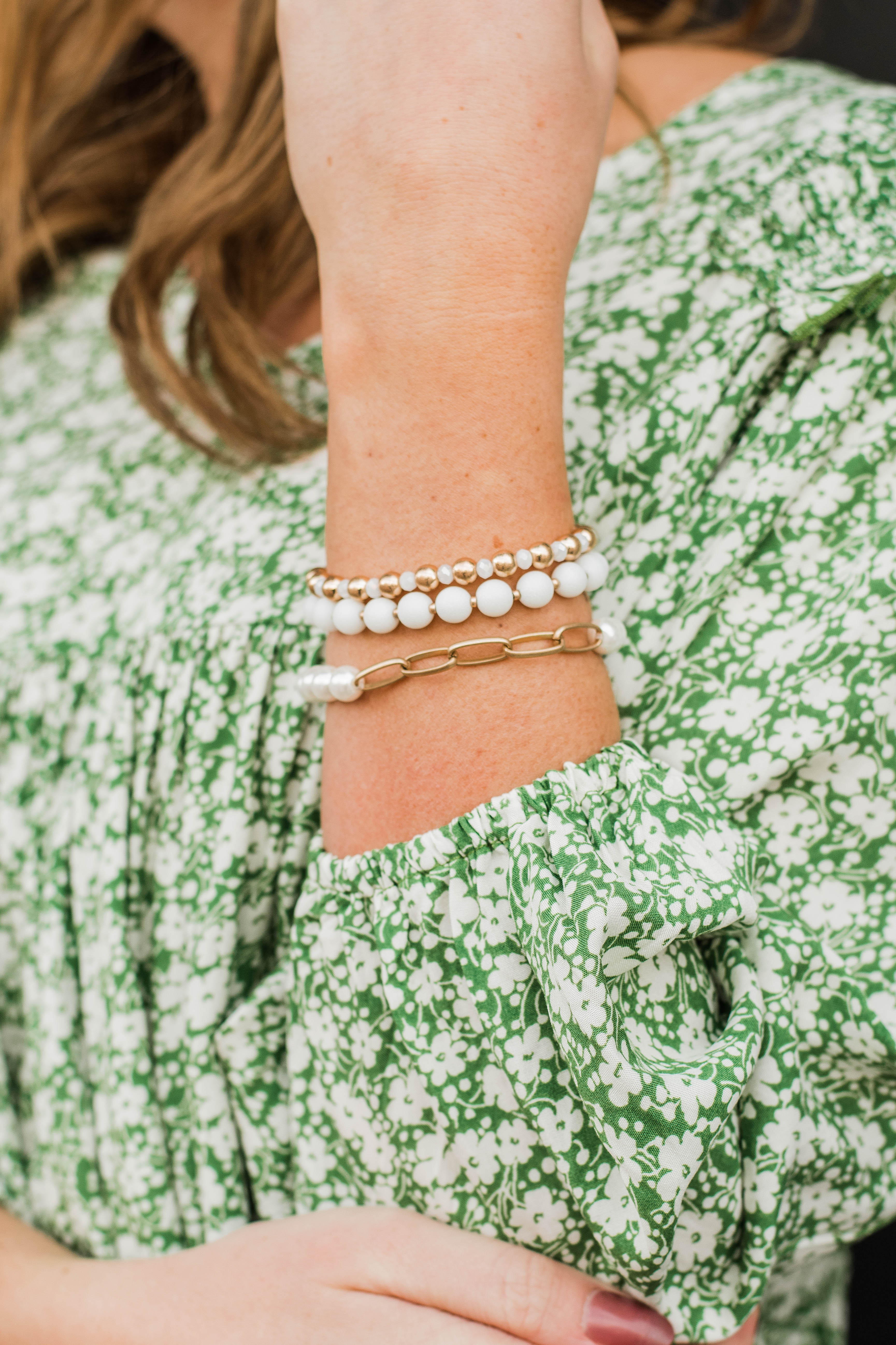 Natural Looks Bracelet Set- White - Image 3