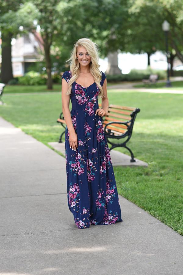 Navy Short Sleeve Floral Maxi Dress - Image 2