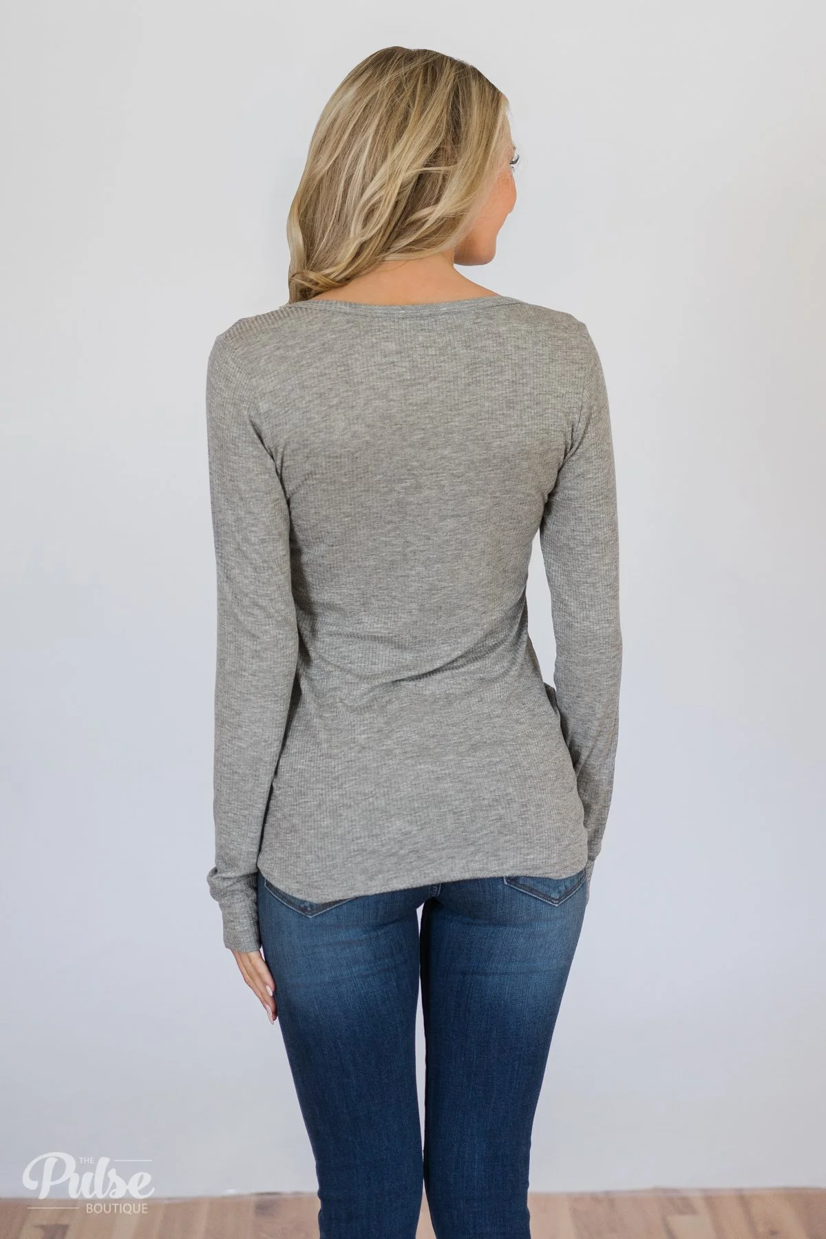Need You Now 5-Button Henley Top- Heather Grey - Image 4