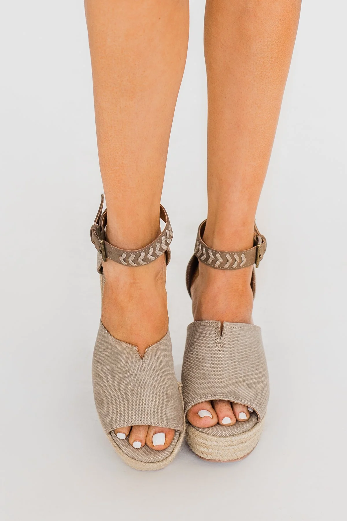 Not Rated Leif Wedges- Taupe