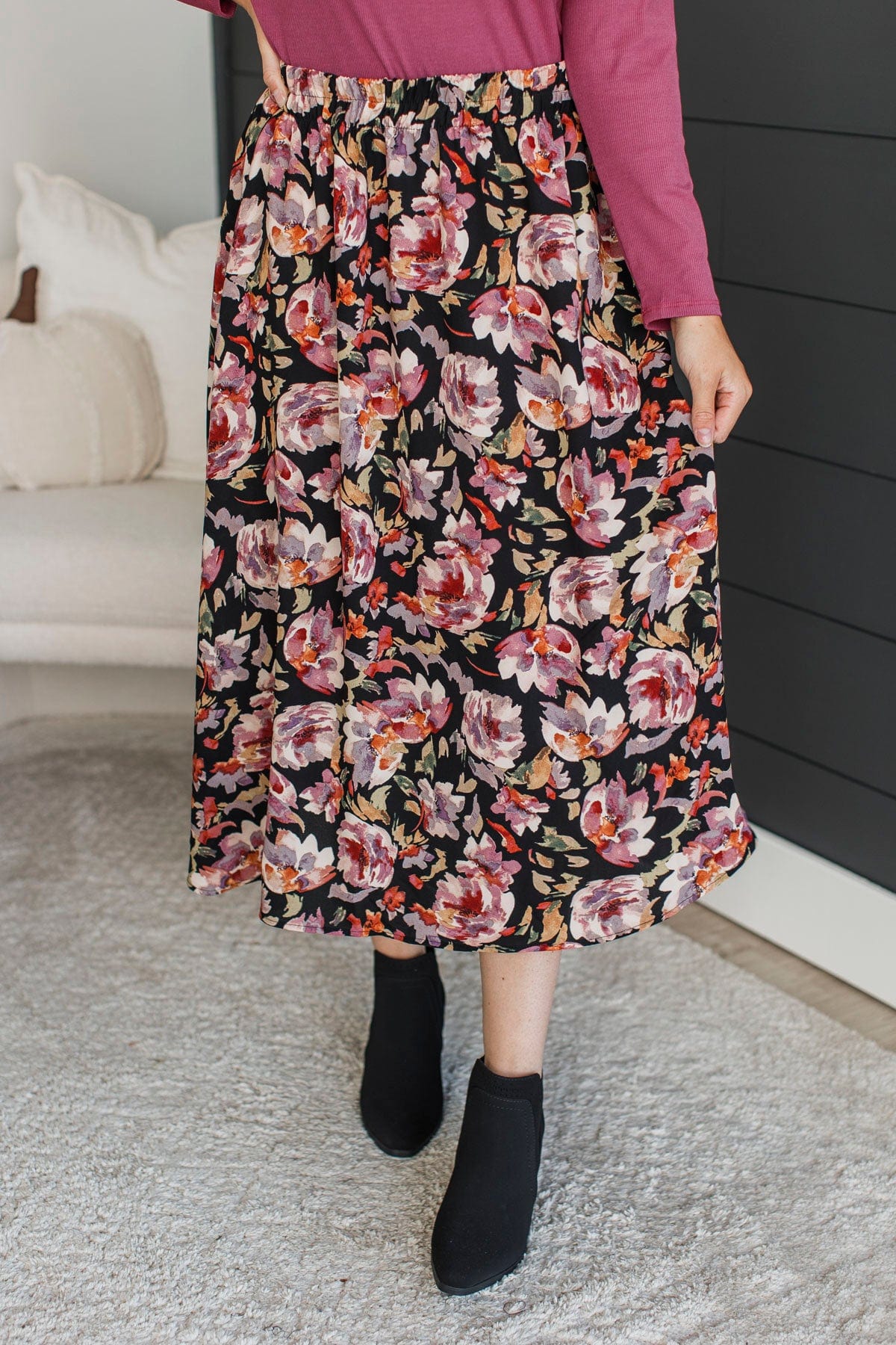 On My Heart Floral Skirt- Black - Image 2