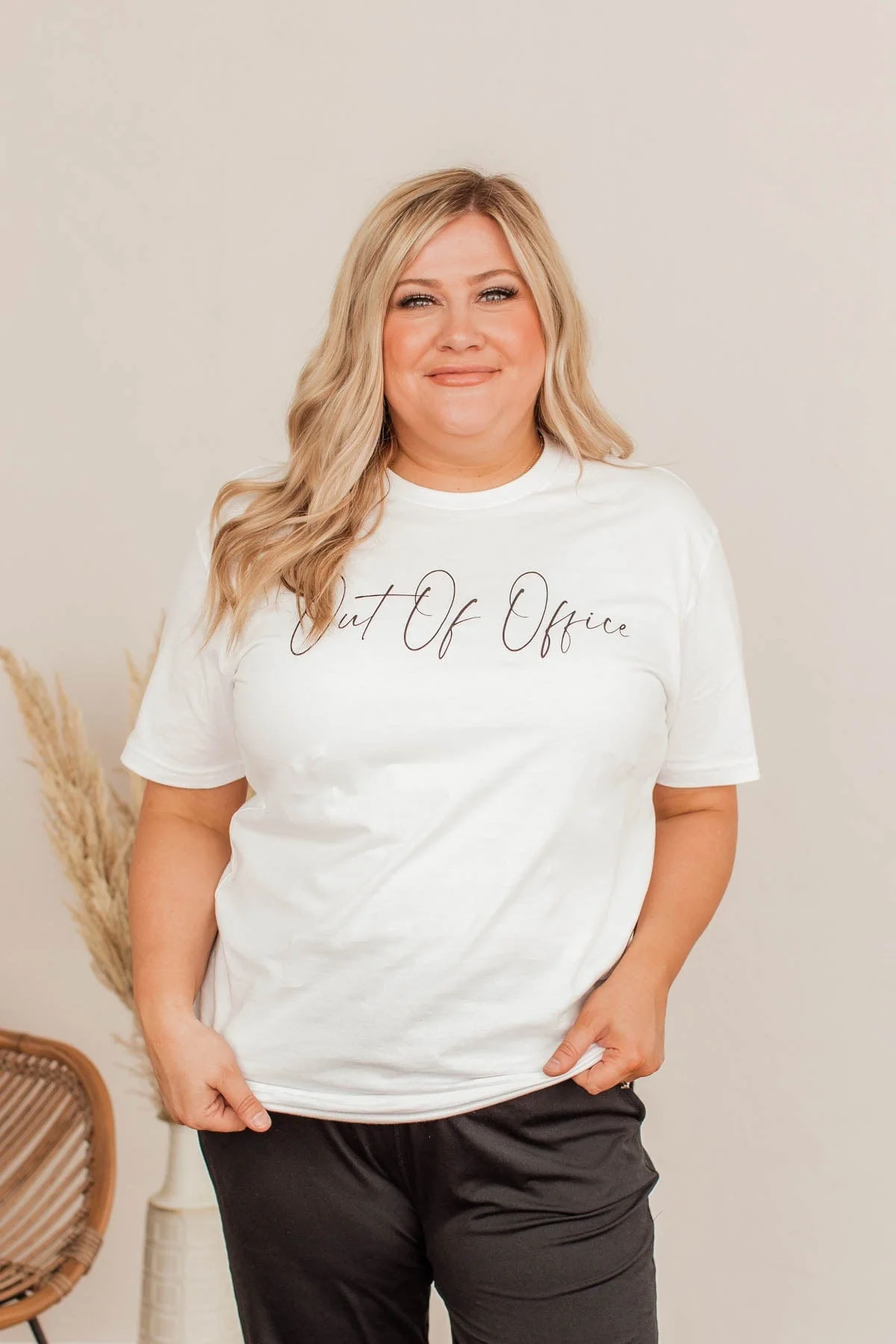 "Out Of Office" Graphic Tee- Ivory - Image 5