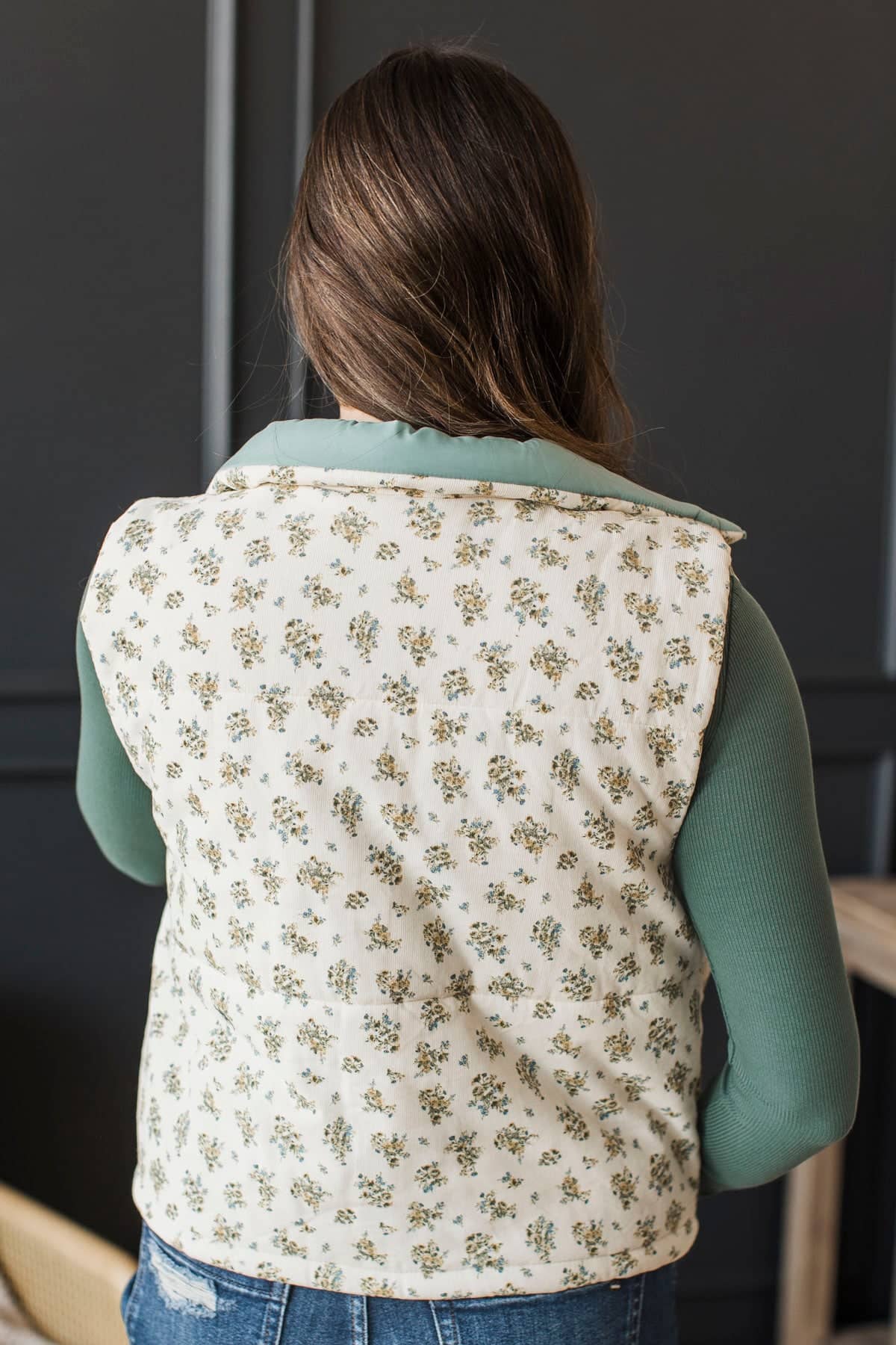 Passing Time Floral Puffer Vest- Cream - Image 6