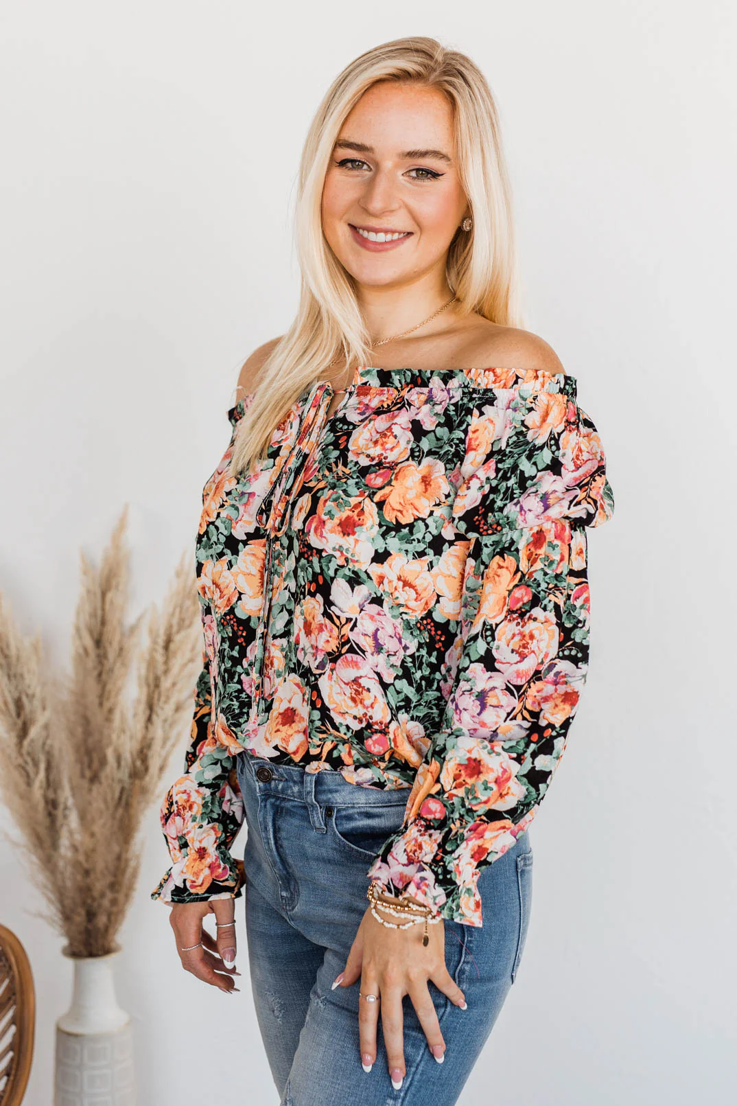 Peak My Interest Floral Off The Shoulder Top- Black - Image 9