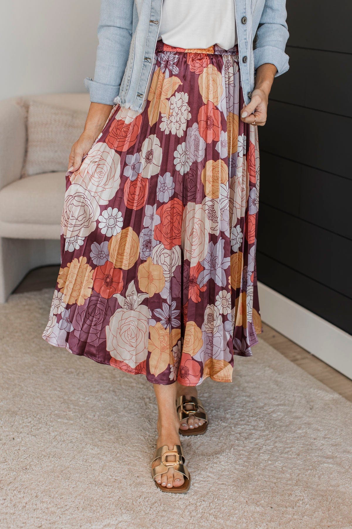 Perfect Like You Pleated Floral Skirt- Maroon - Image 2
