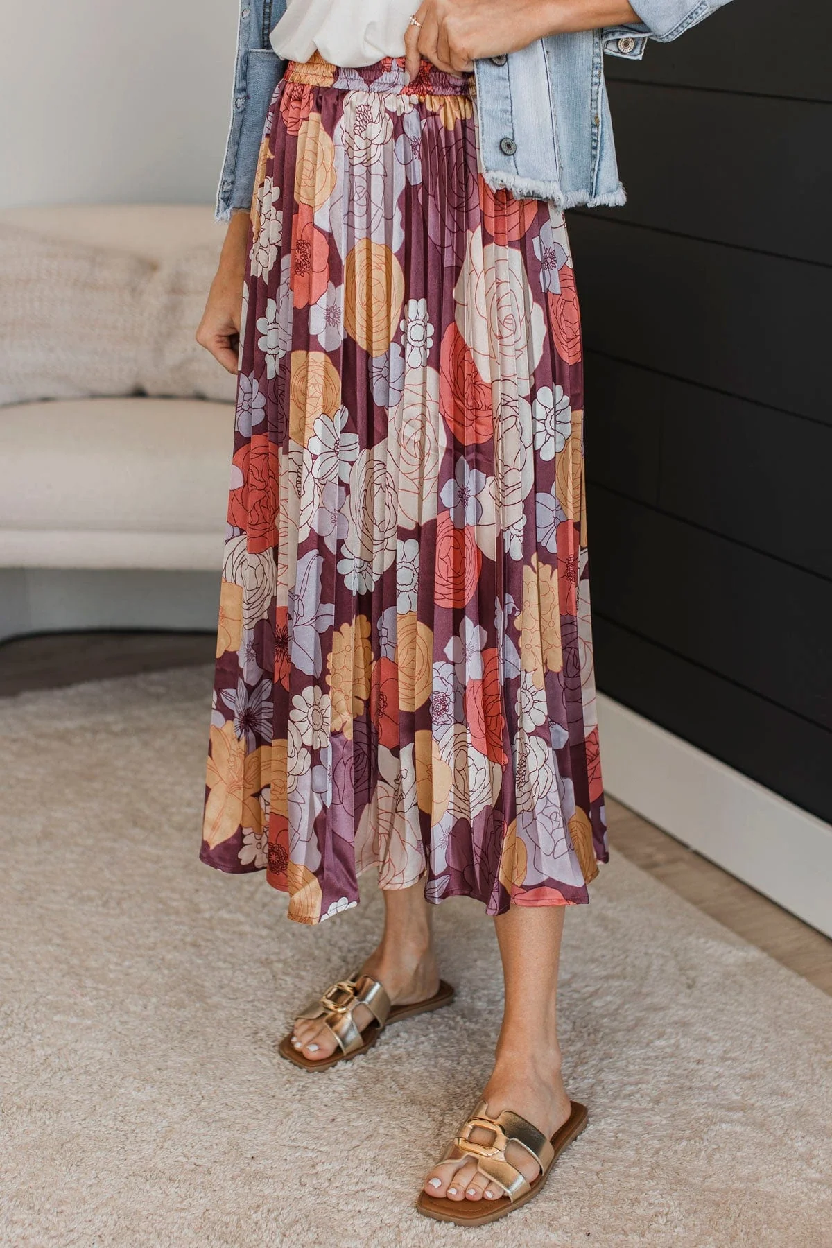 Perfect Like You Pleated Floral Skirt- Maroon - Image 4