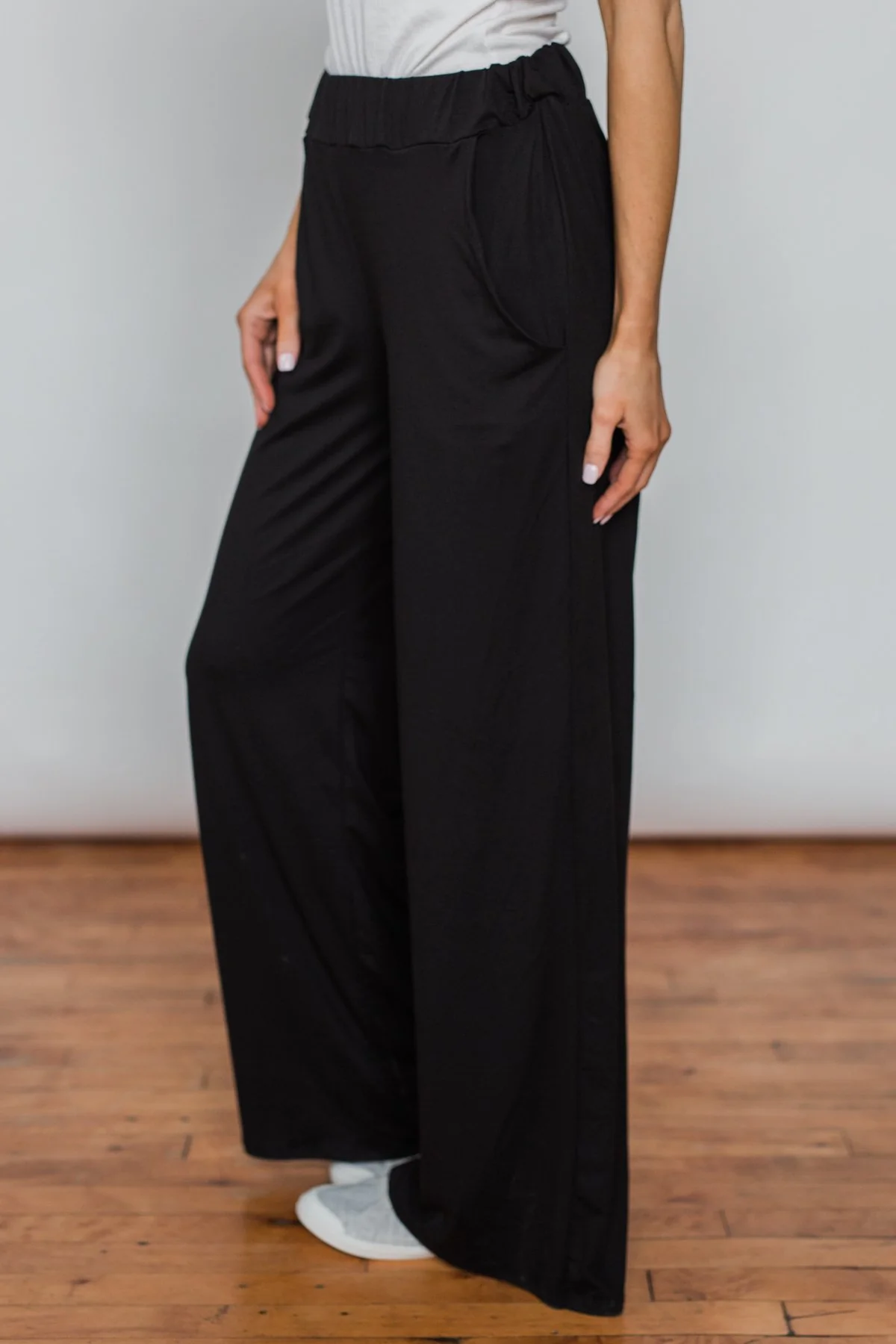 Pocket Lounge Pants - Solid Black - Image 4
