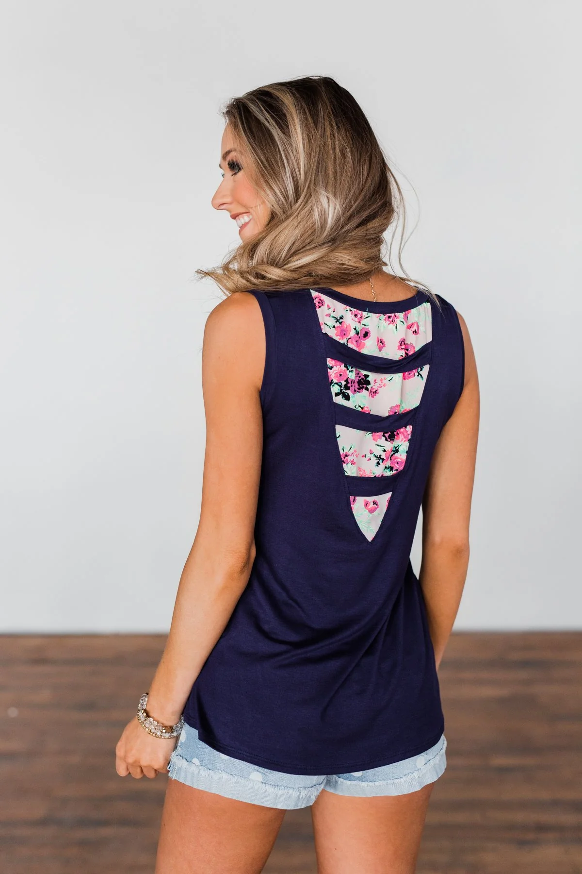 Right Away Floral Pocket Tank- Navy - Image 2