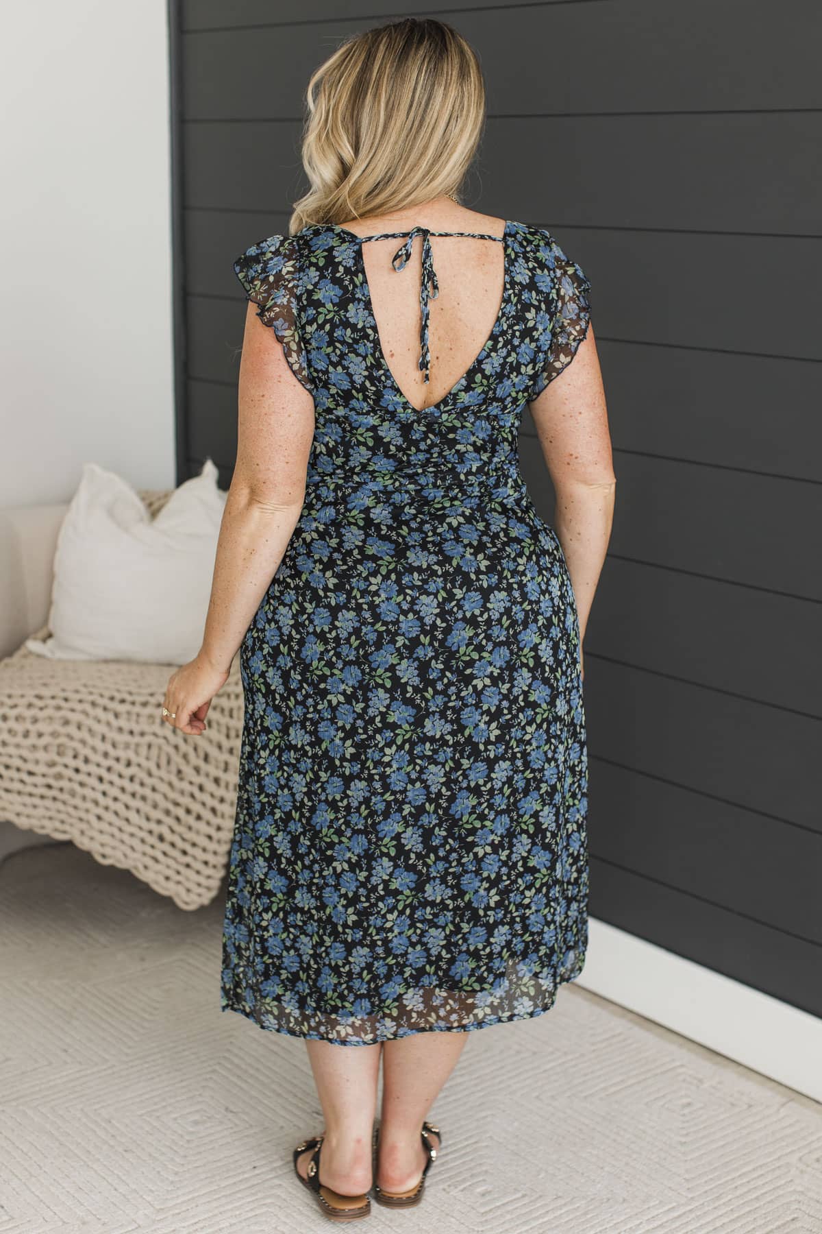 Romantic Story Floral Midi Dress- Navy Blue - Image 6