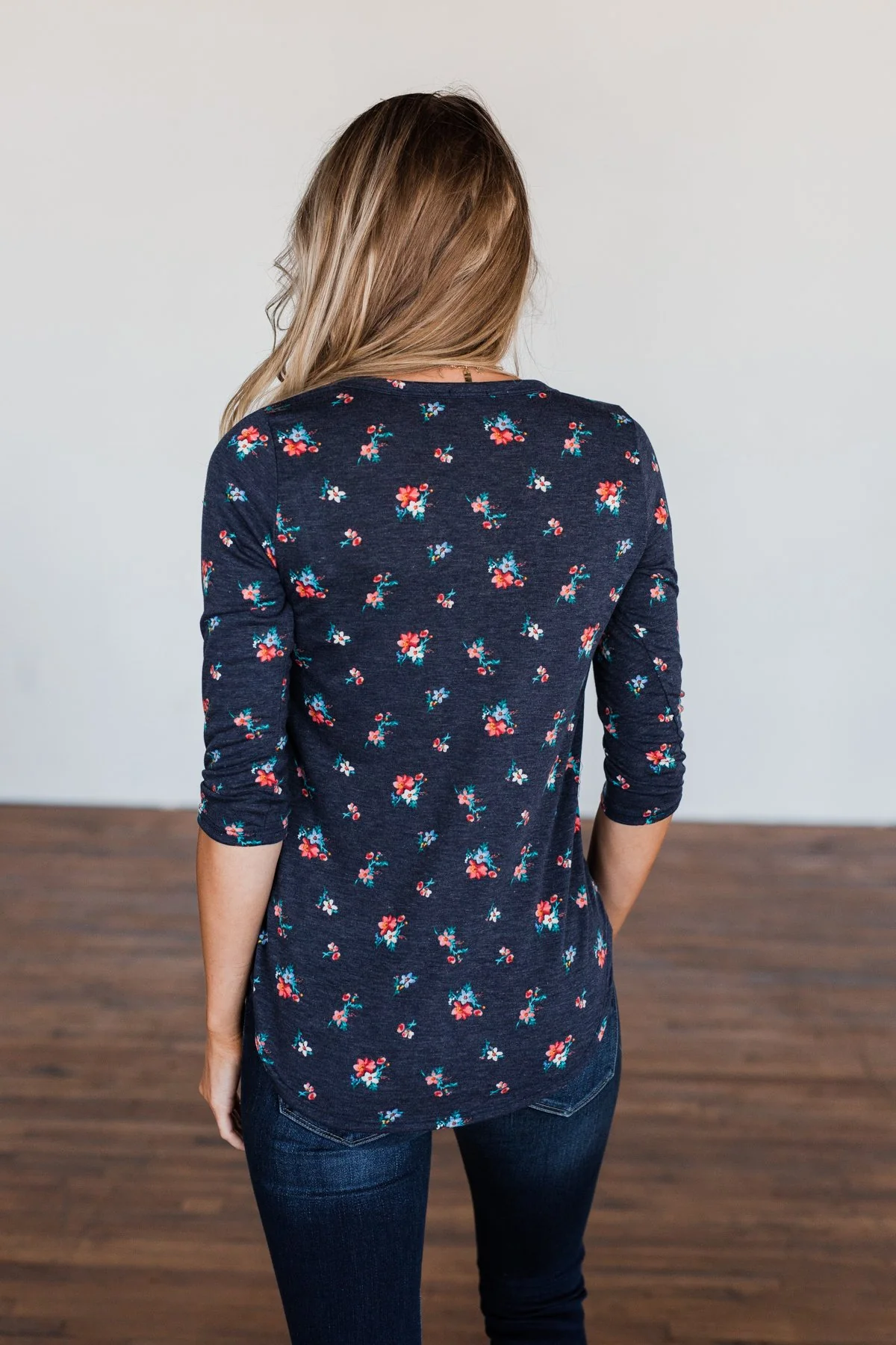 Scents of the Season Floral Criss Cross Top- Navy - Image 10