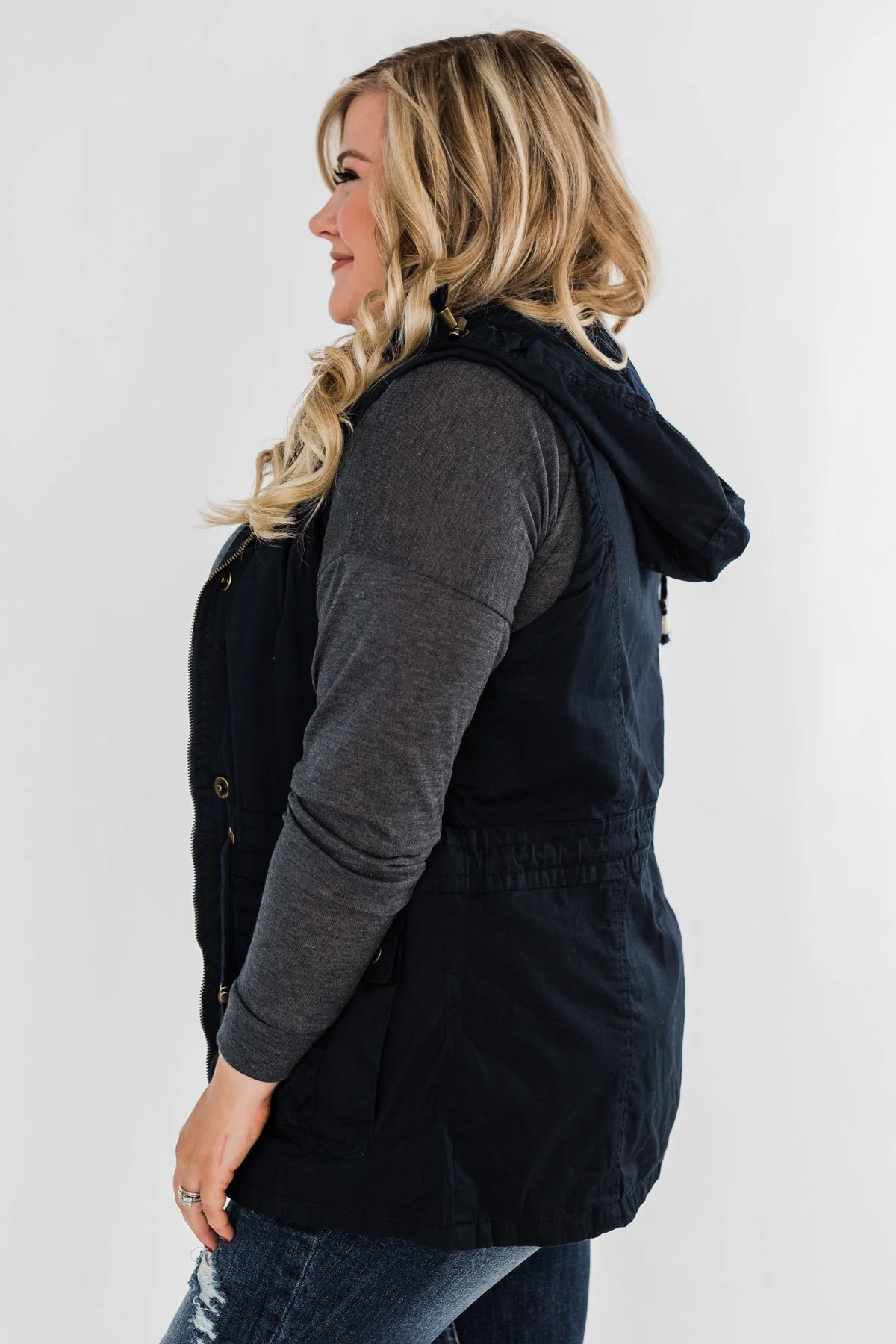 Season Essential Vest- Navy - Image 8