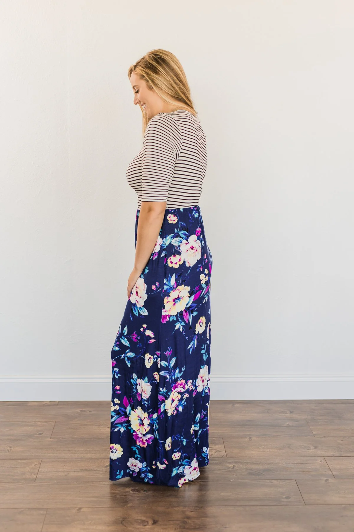 Shared Memories Floral Maxi Dress- Navy - Image 9