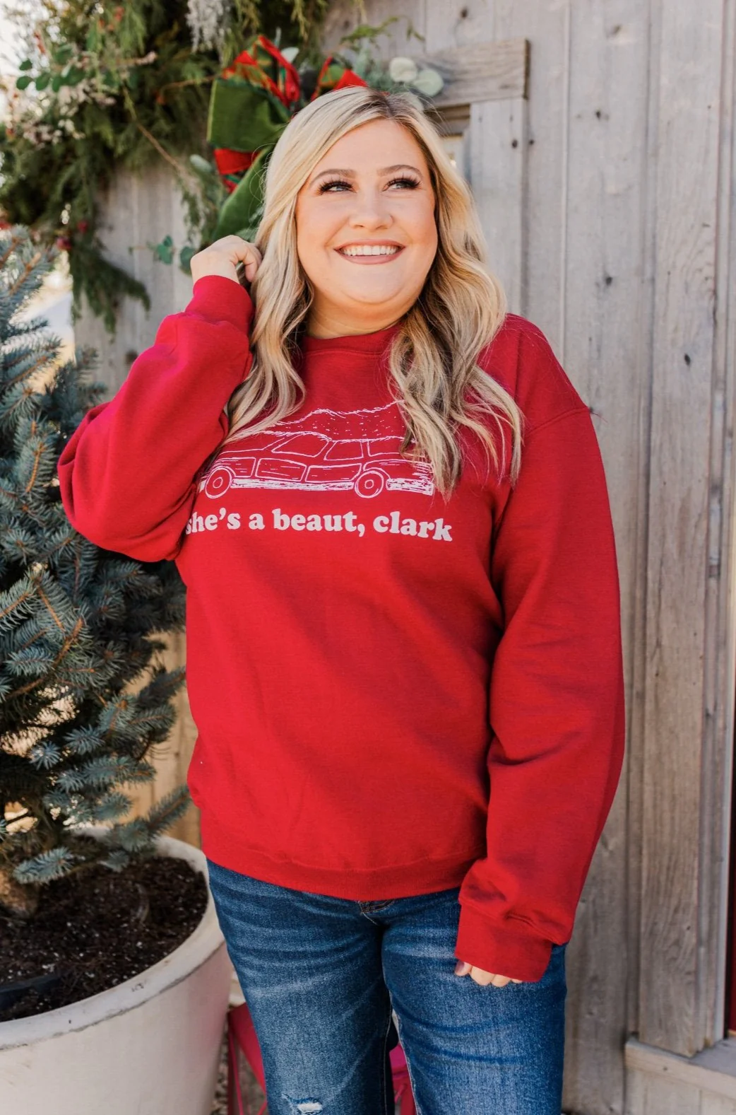 "She's A Beaut, Clark" Graphic Pullover- Red - Image 9