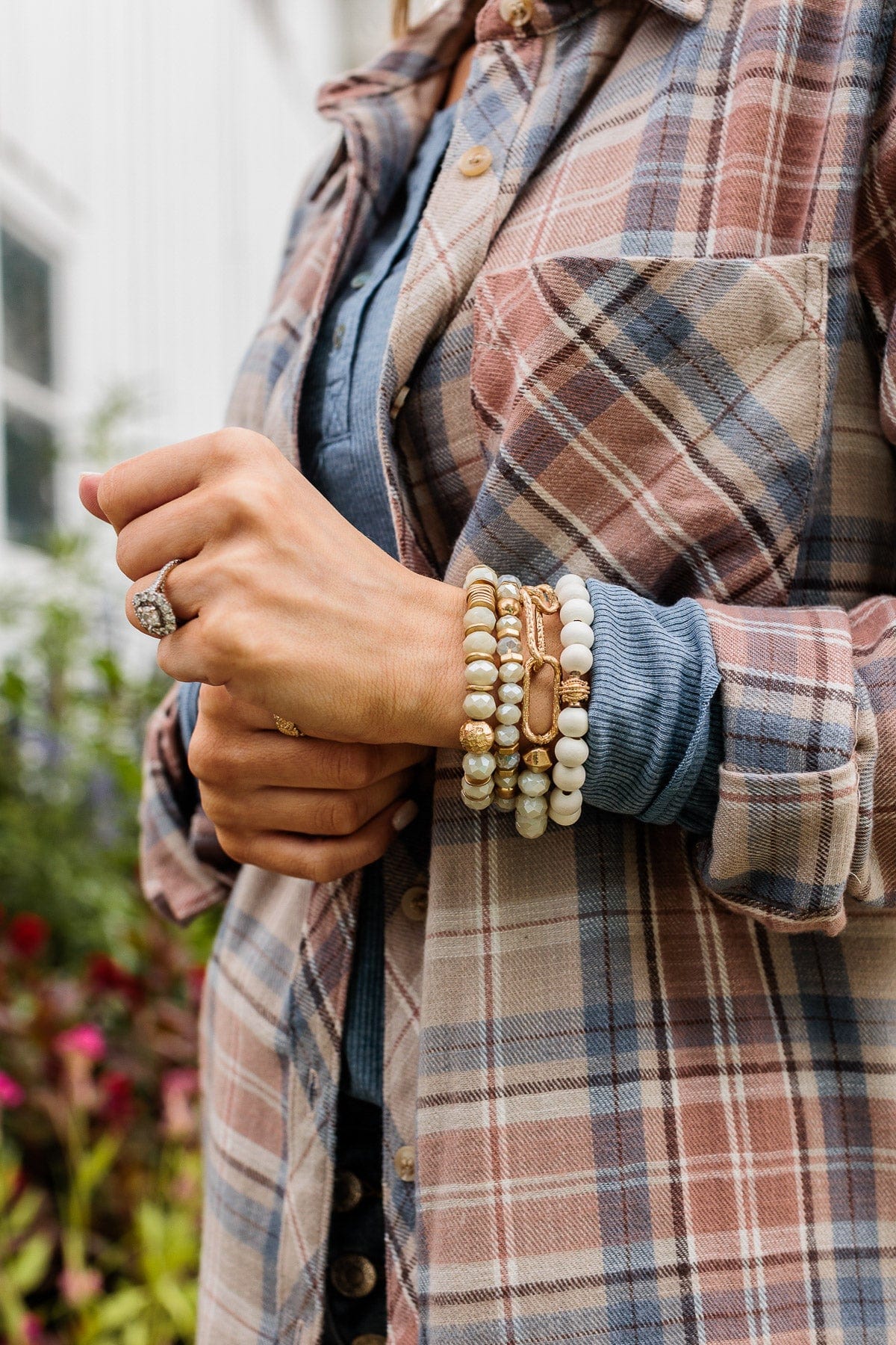 Shine Like Never Before Bracelet Set- Ivory - Image 3