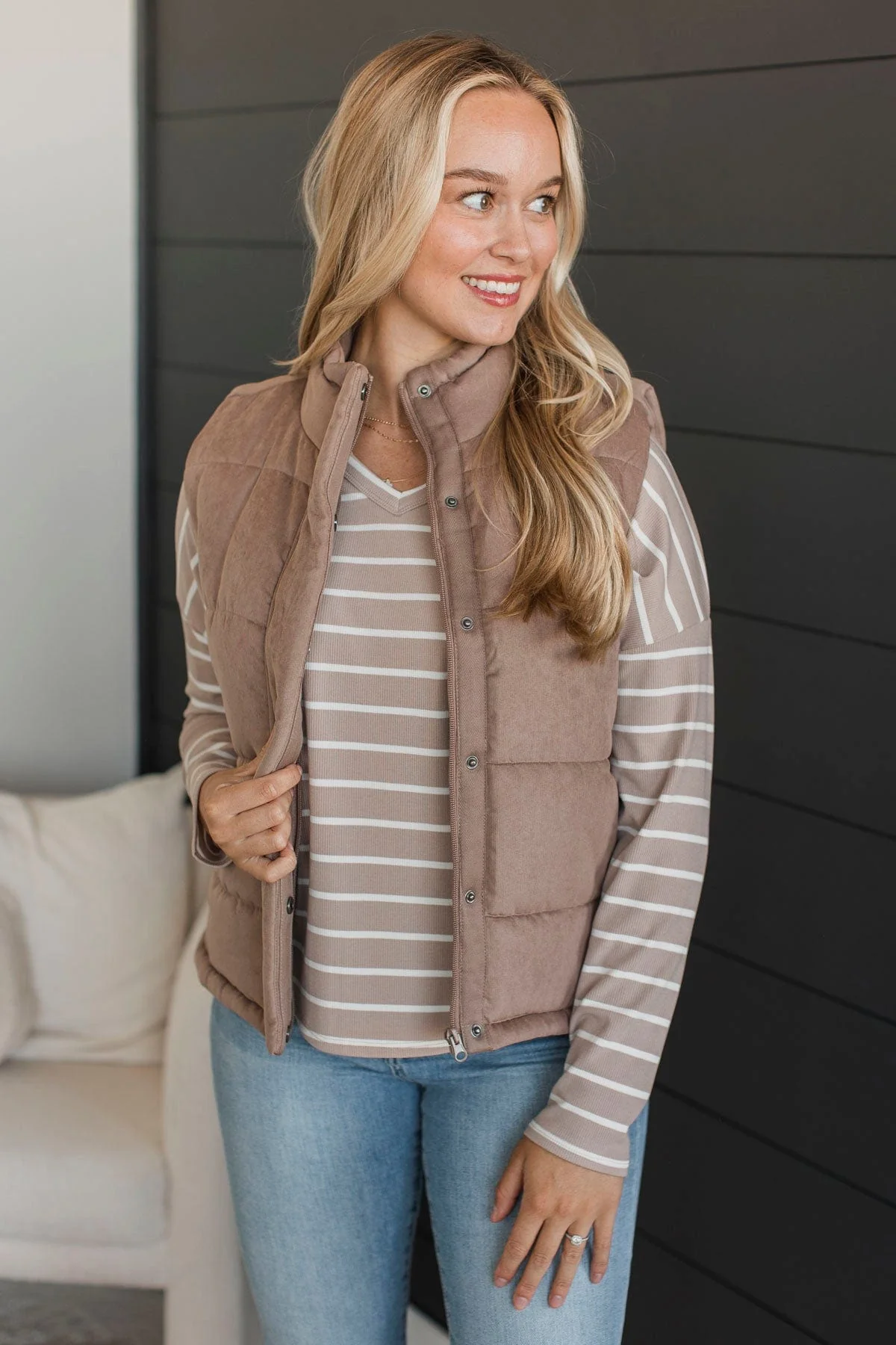 Sights Unseen Puffer Vest- Mocha - Image 2
