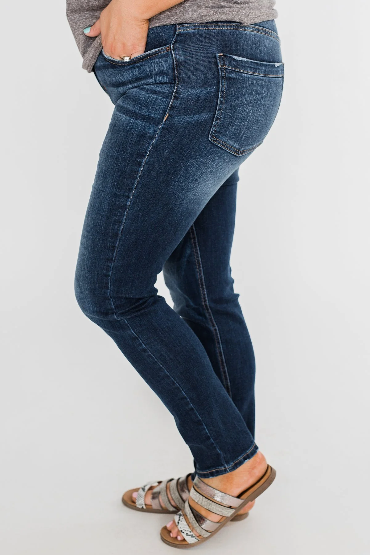 Sneak Peek Jeans- Layla Wash - Image 13