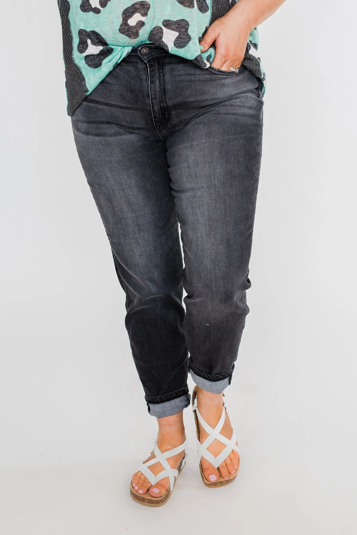 Sneak Peek Jeans- Madelyn Wash - Image 4