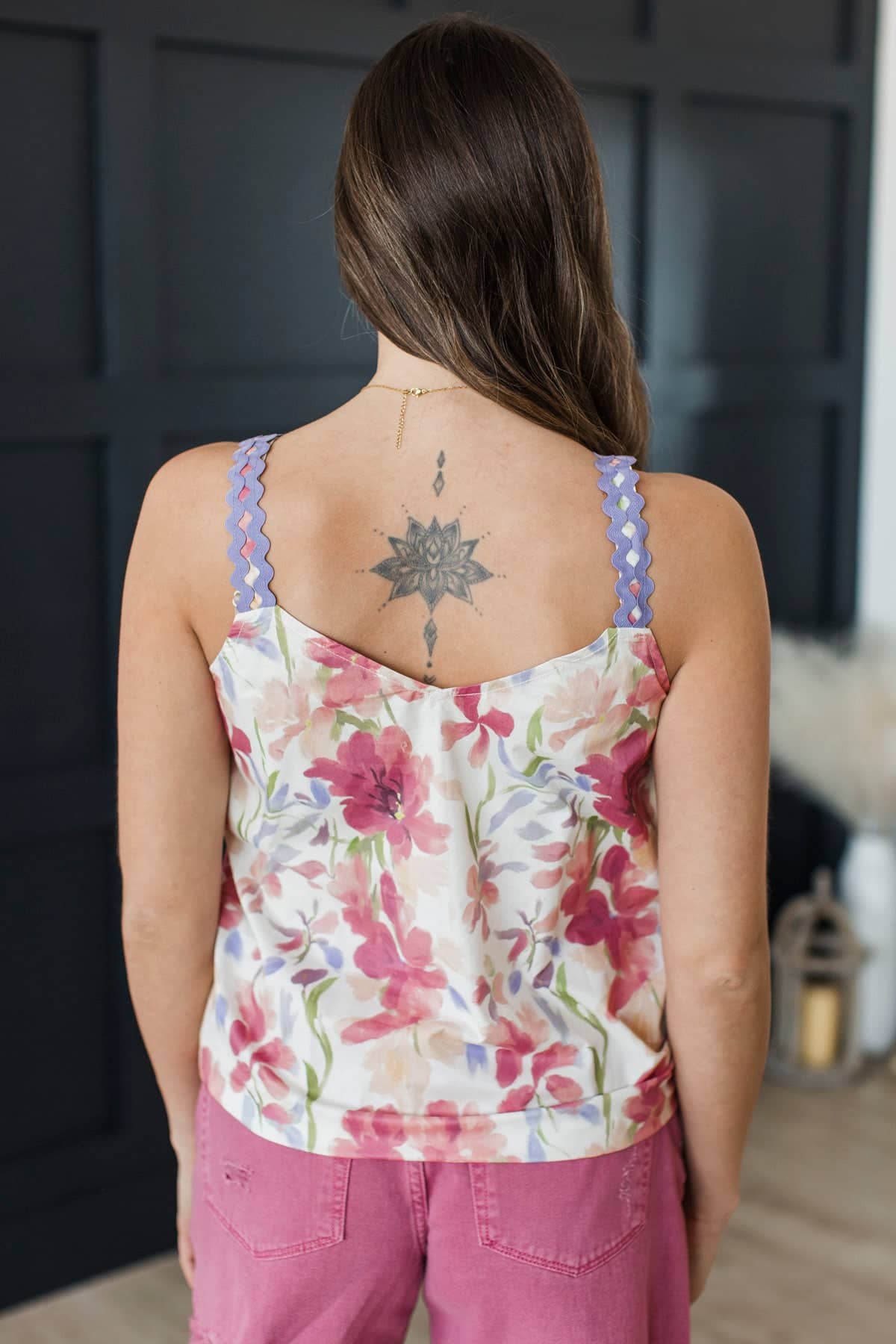 So Flattering Scalloped Floral Tank Top- Ivory & Dusty Mauve - Image 7