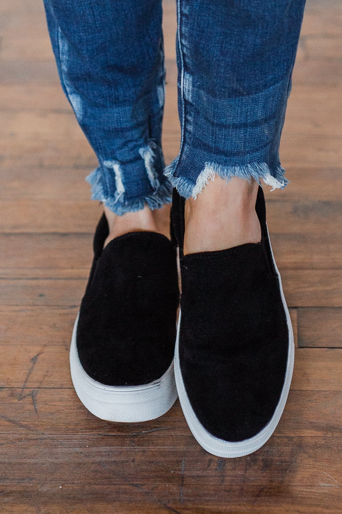 Soda Hike Slip On Sneakers- Black - Image 3
