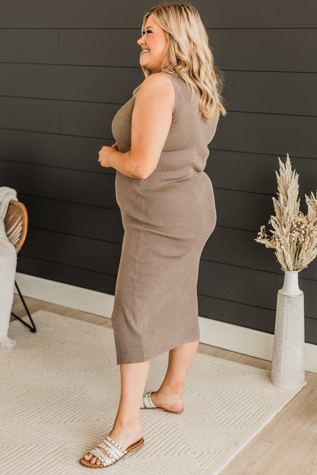 Something To Celebrate Midi Dress- Mocha - Image 6