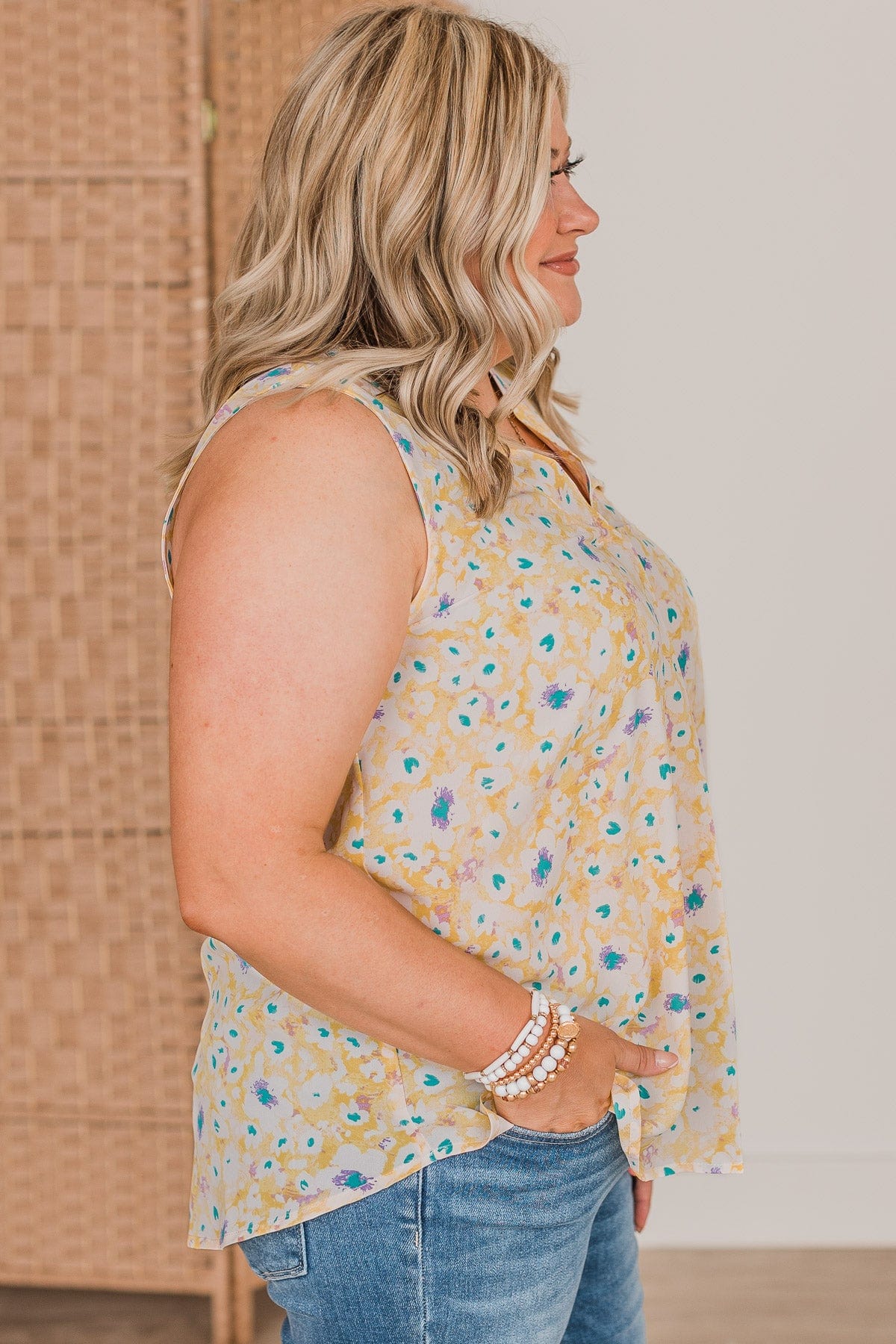 Spring Chic Floral Tank Top- Yellow - Image 5